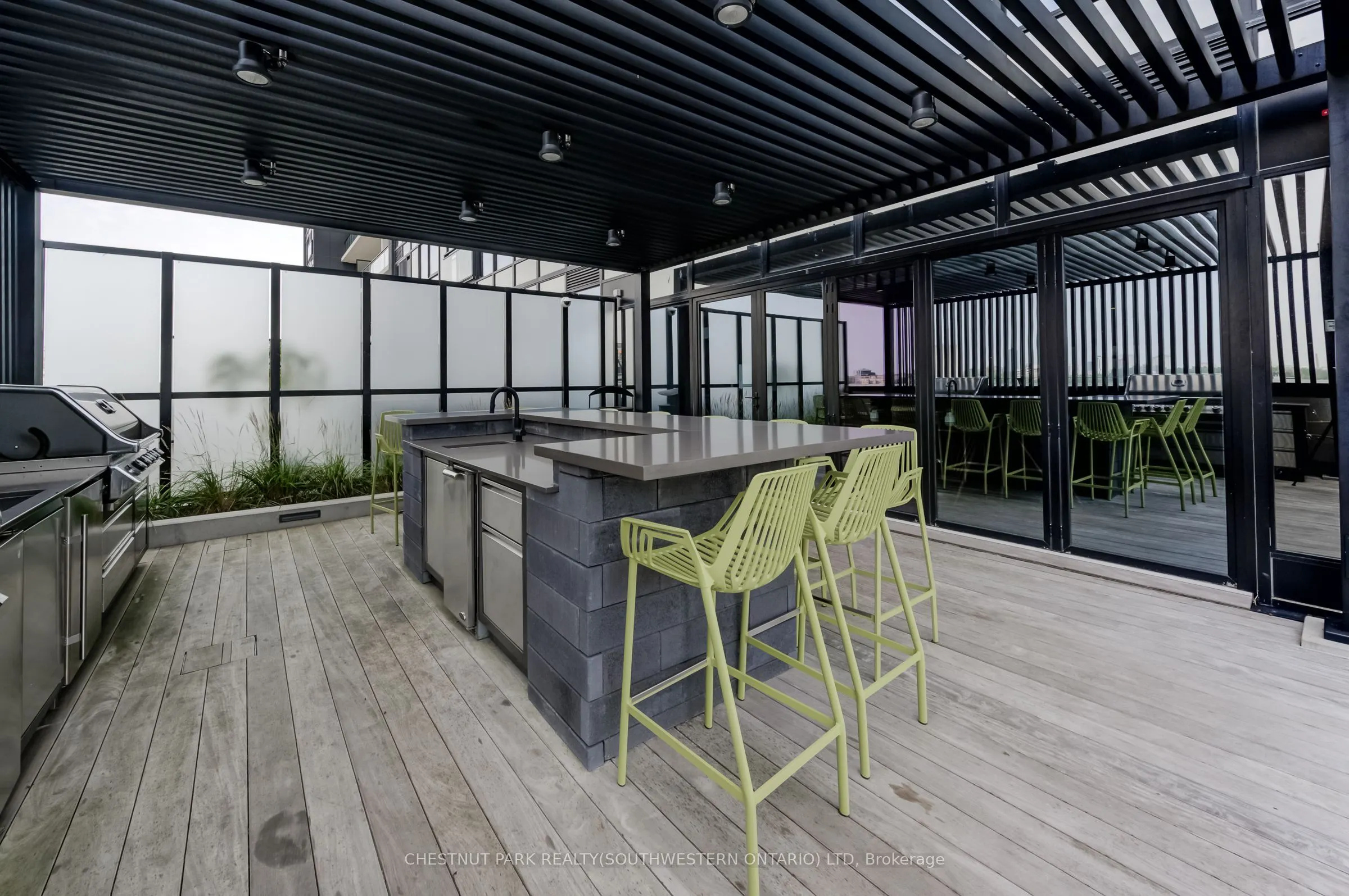 181 King Street S, #1811
