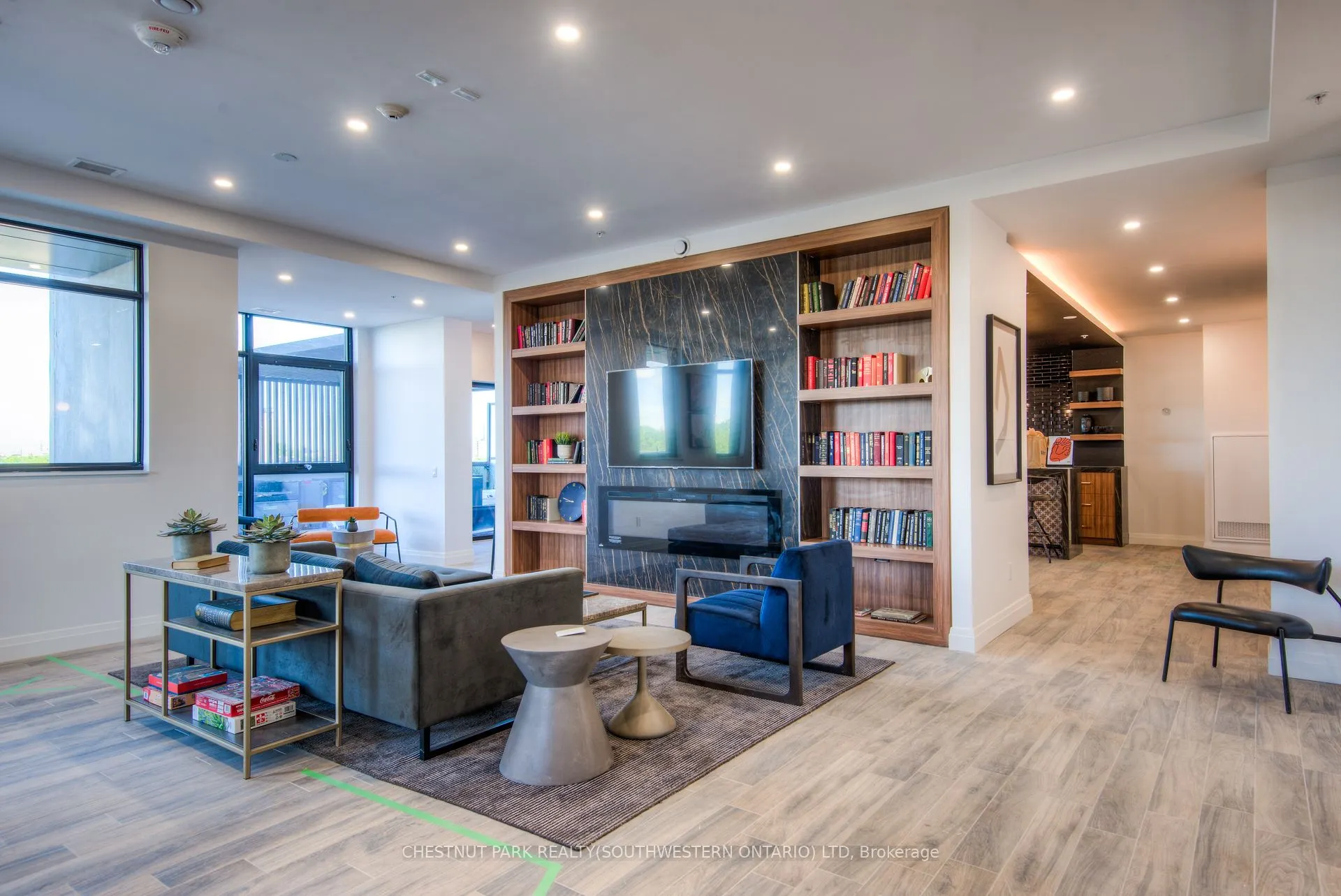 181 King Street S, #1811