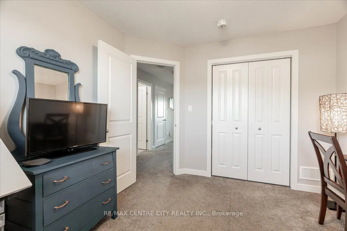 9 Empire Parkway