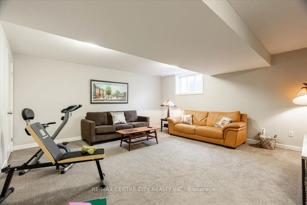 9 Empire Parkway