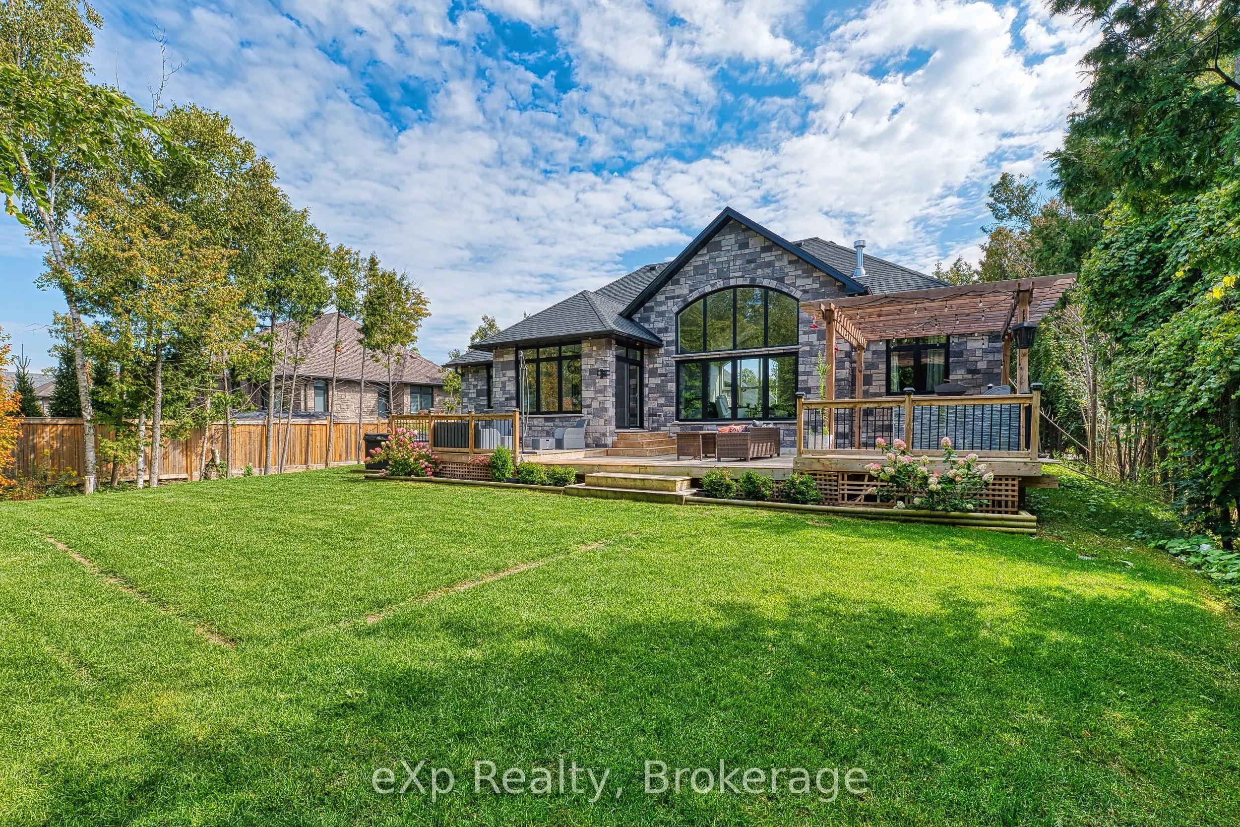 9 Westgate Drive