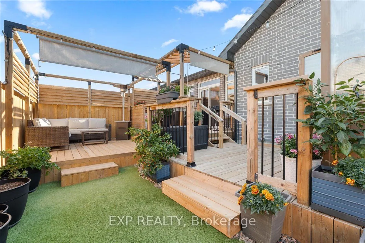 30 Raycroft Drive