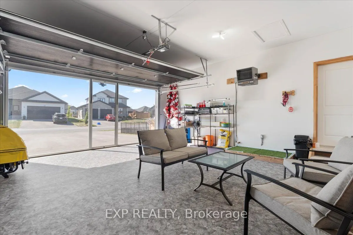 30 Raycroft Drive