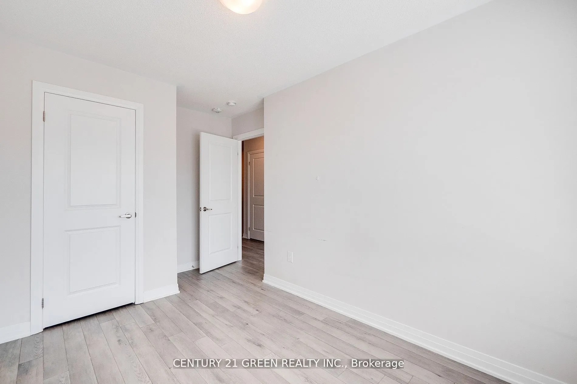 585 Colborne Street, #Upper Level - 104