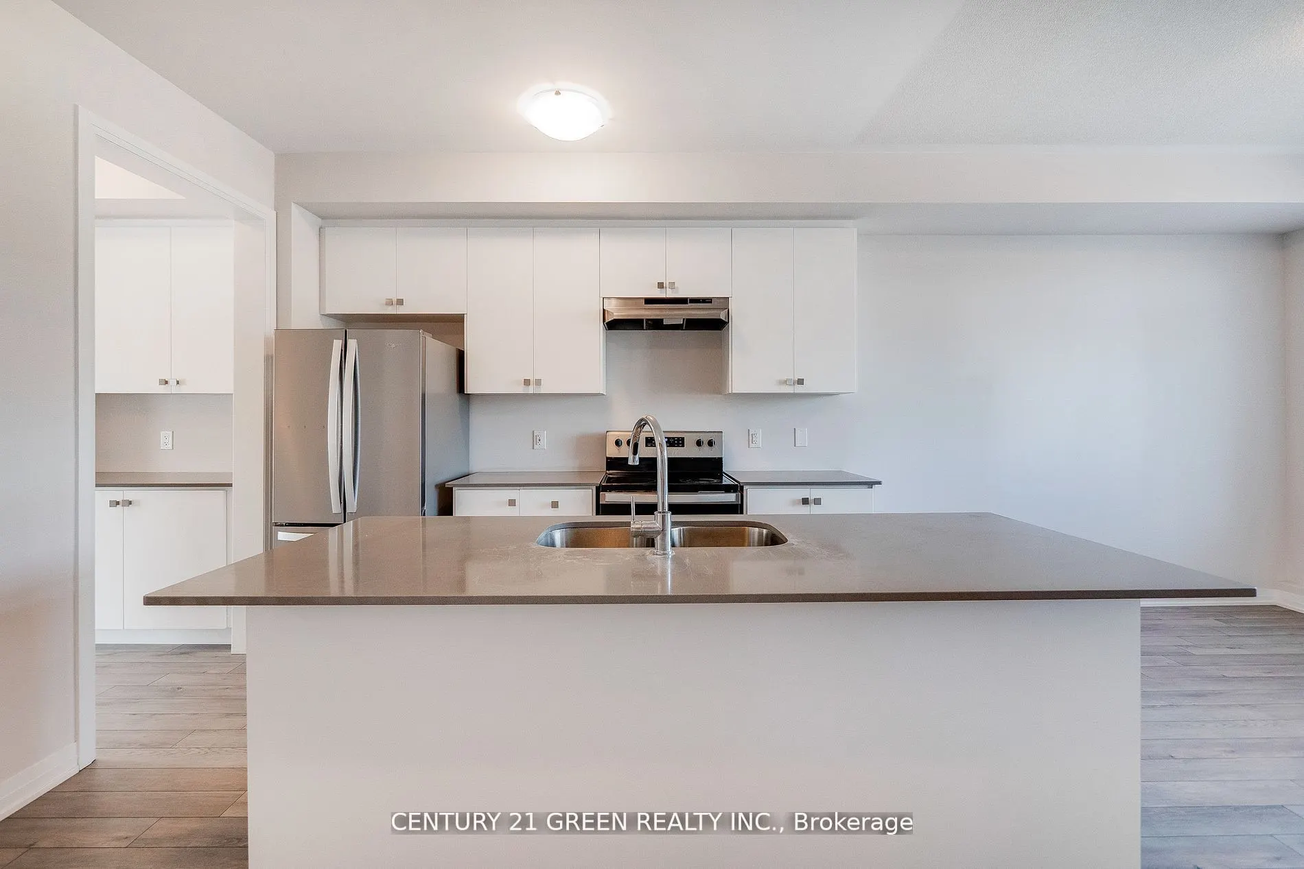585 Colborne Street, #Upper Level - 104