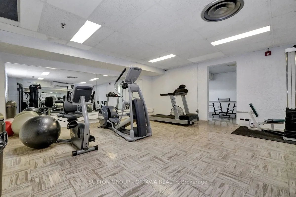 665 Bathgate Drive, #405