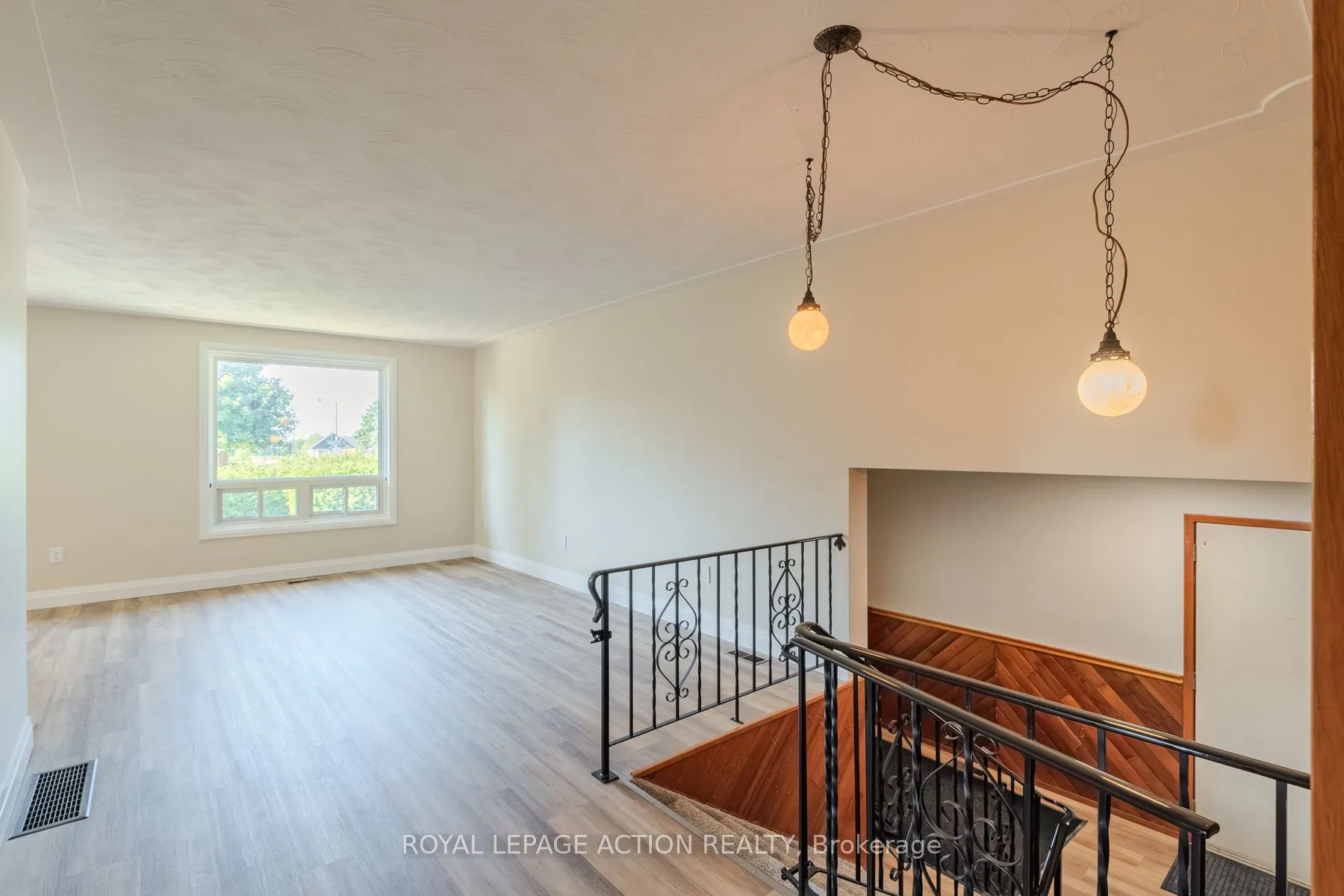 9 Bannister Street