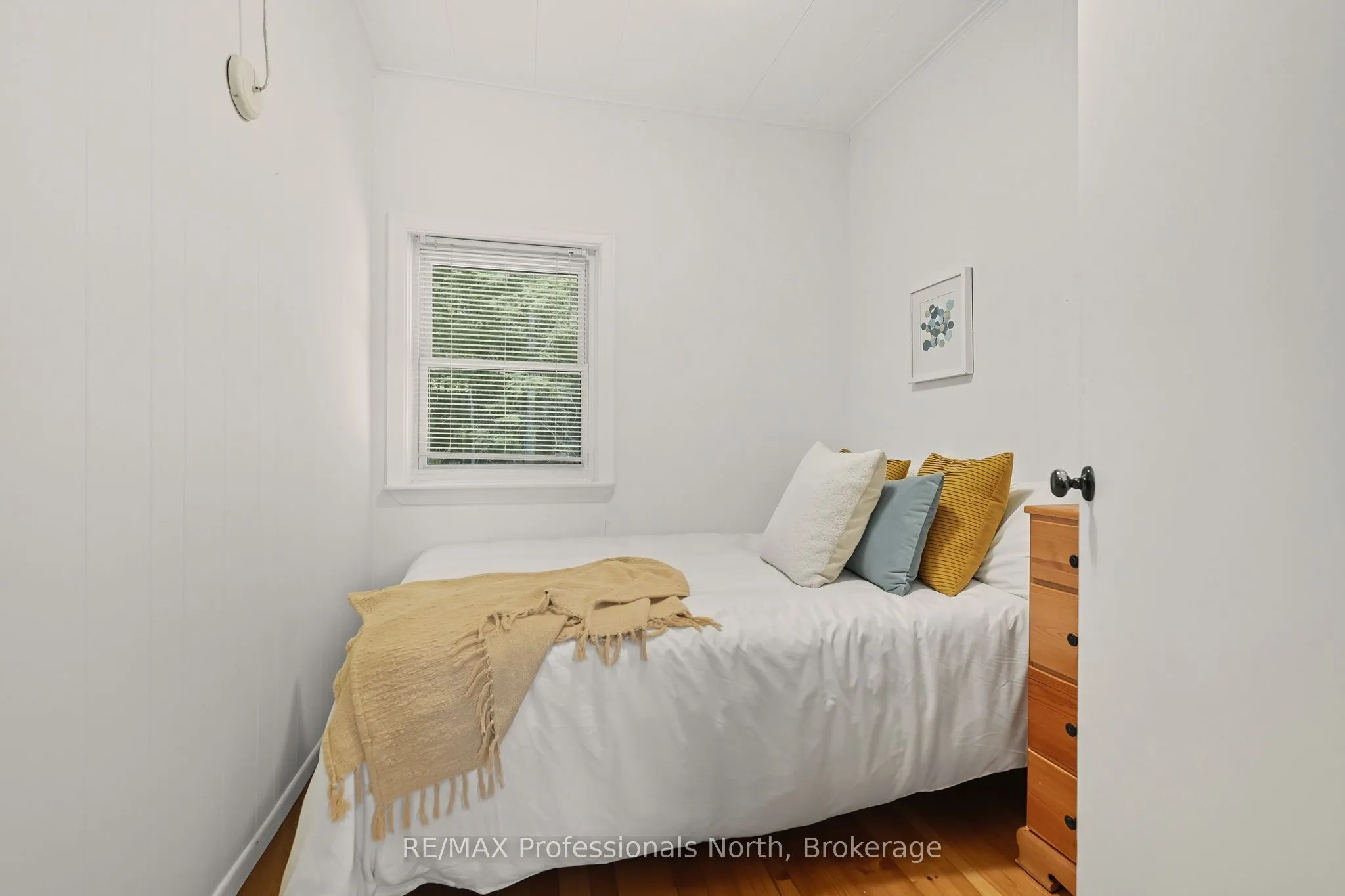 1046 Pine Lake Shores Private Road