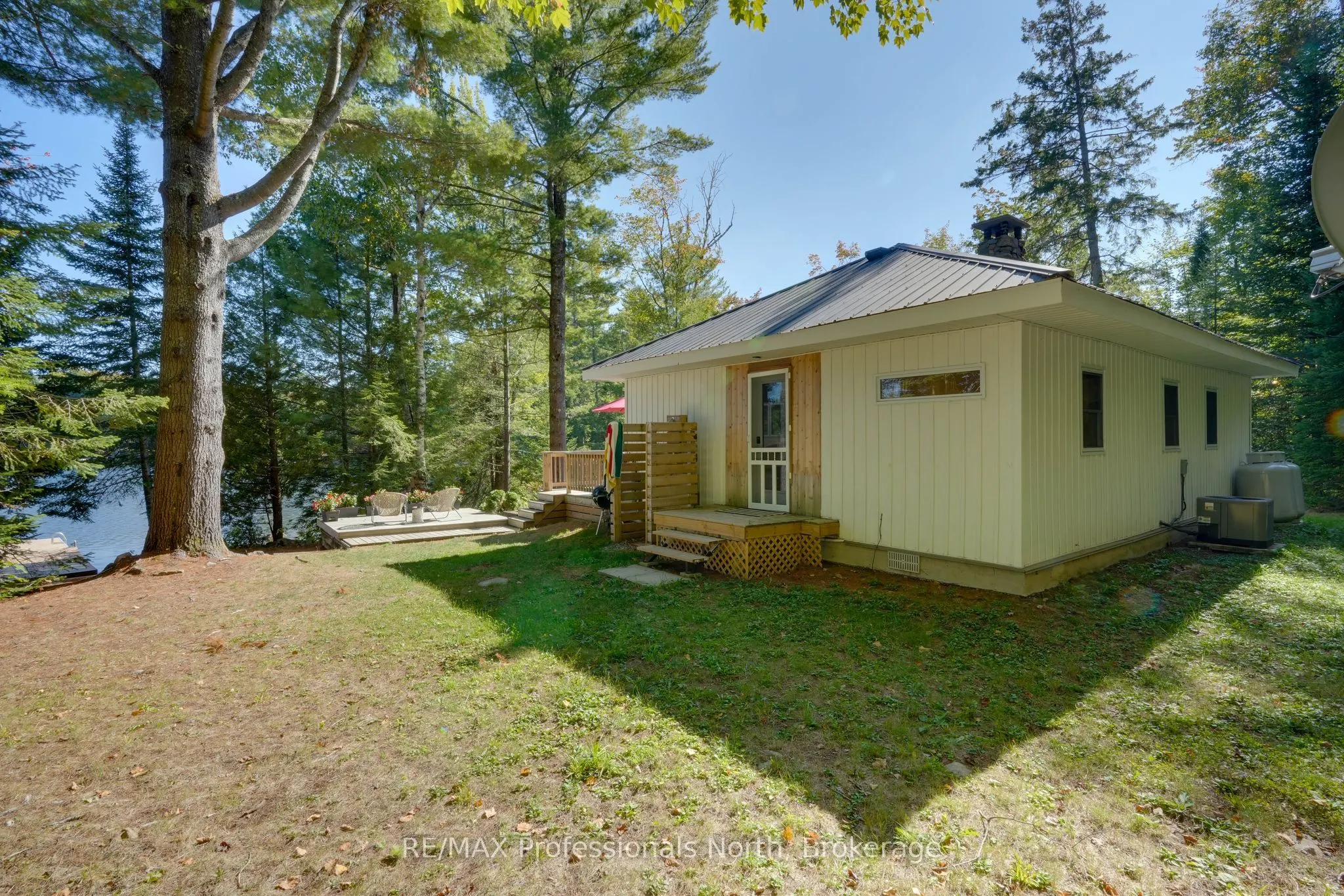 1046 Pine Lake Shores Private Road
