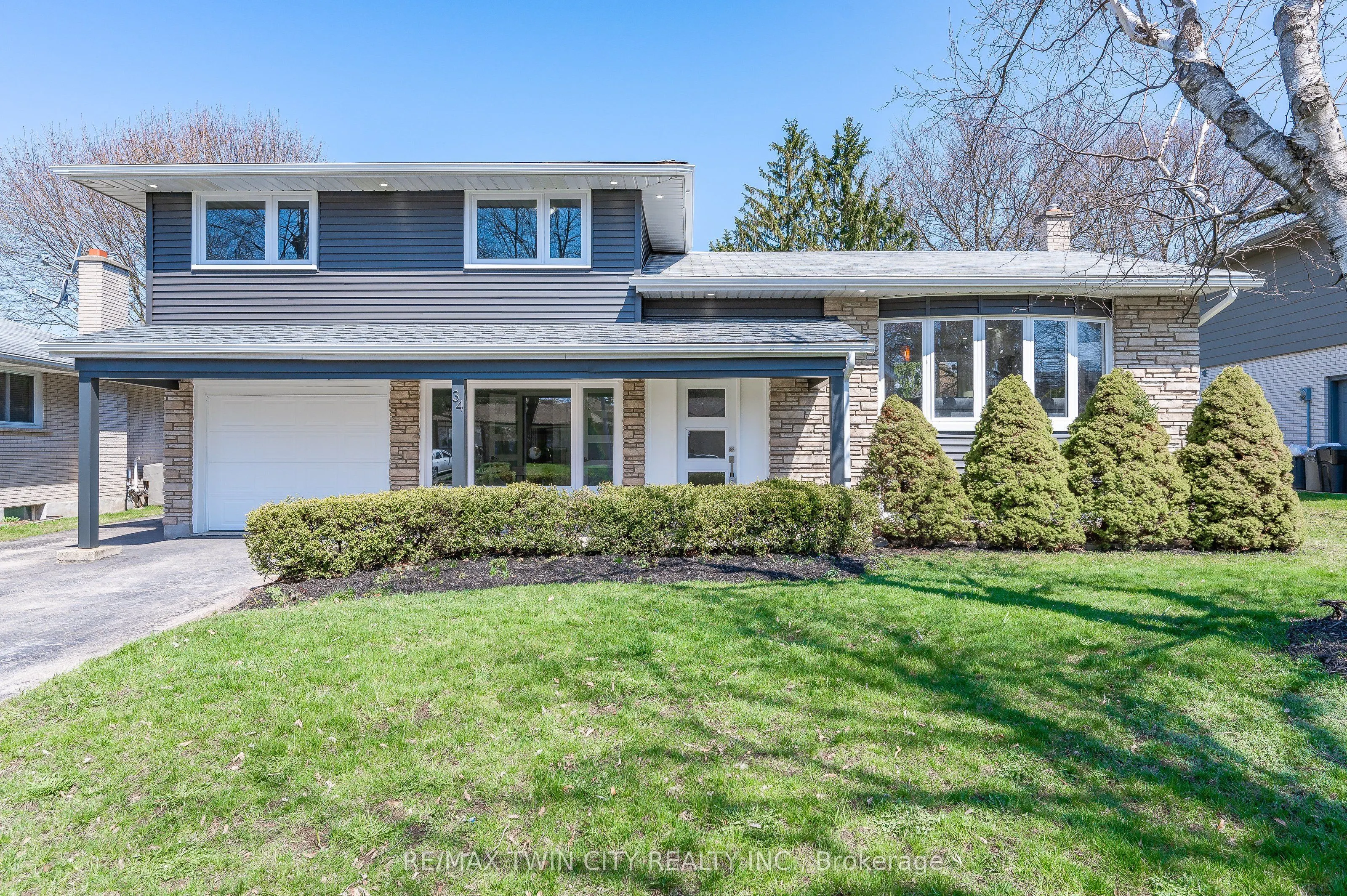 34 BRADLEY Drive