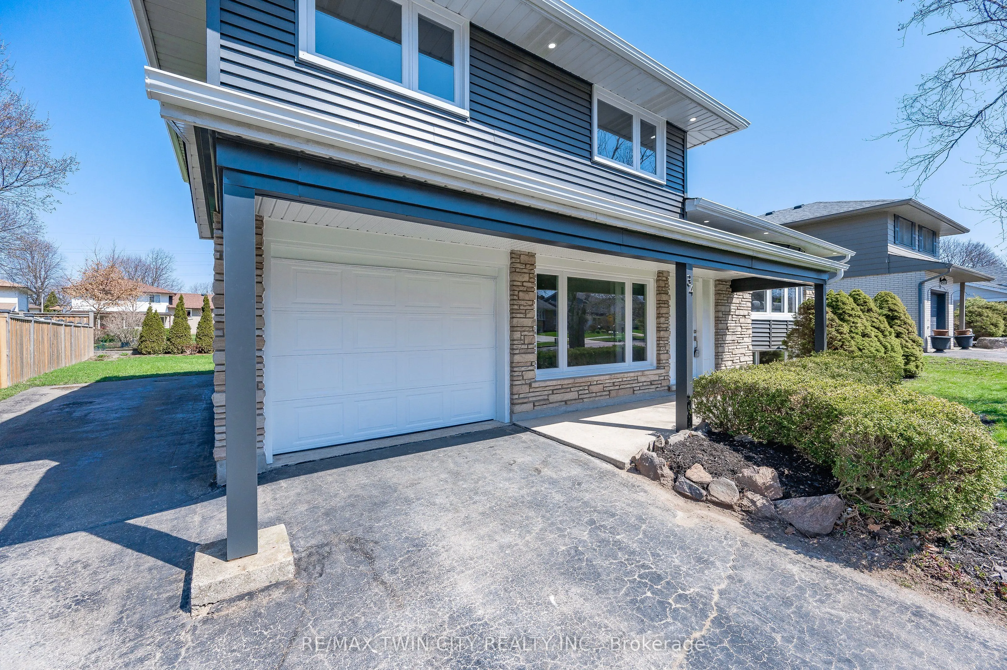 34 BRADLEY Drive