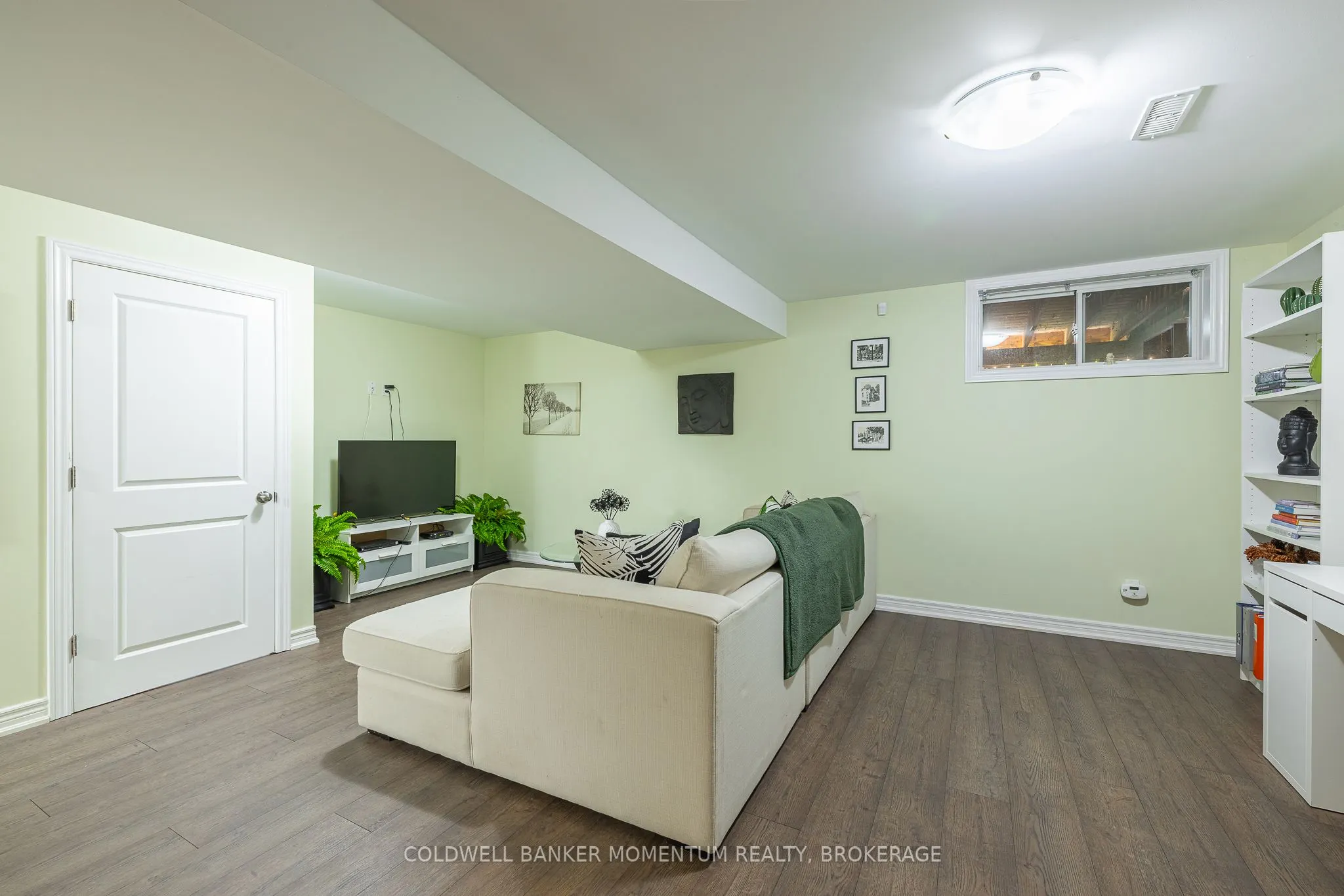 14 LINWOOD Street