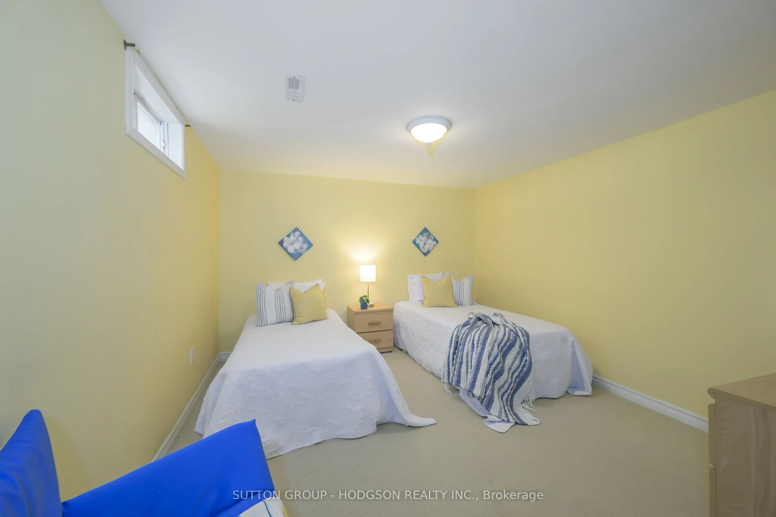 55 Fiddlers Green Road, #40