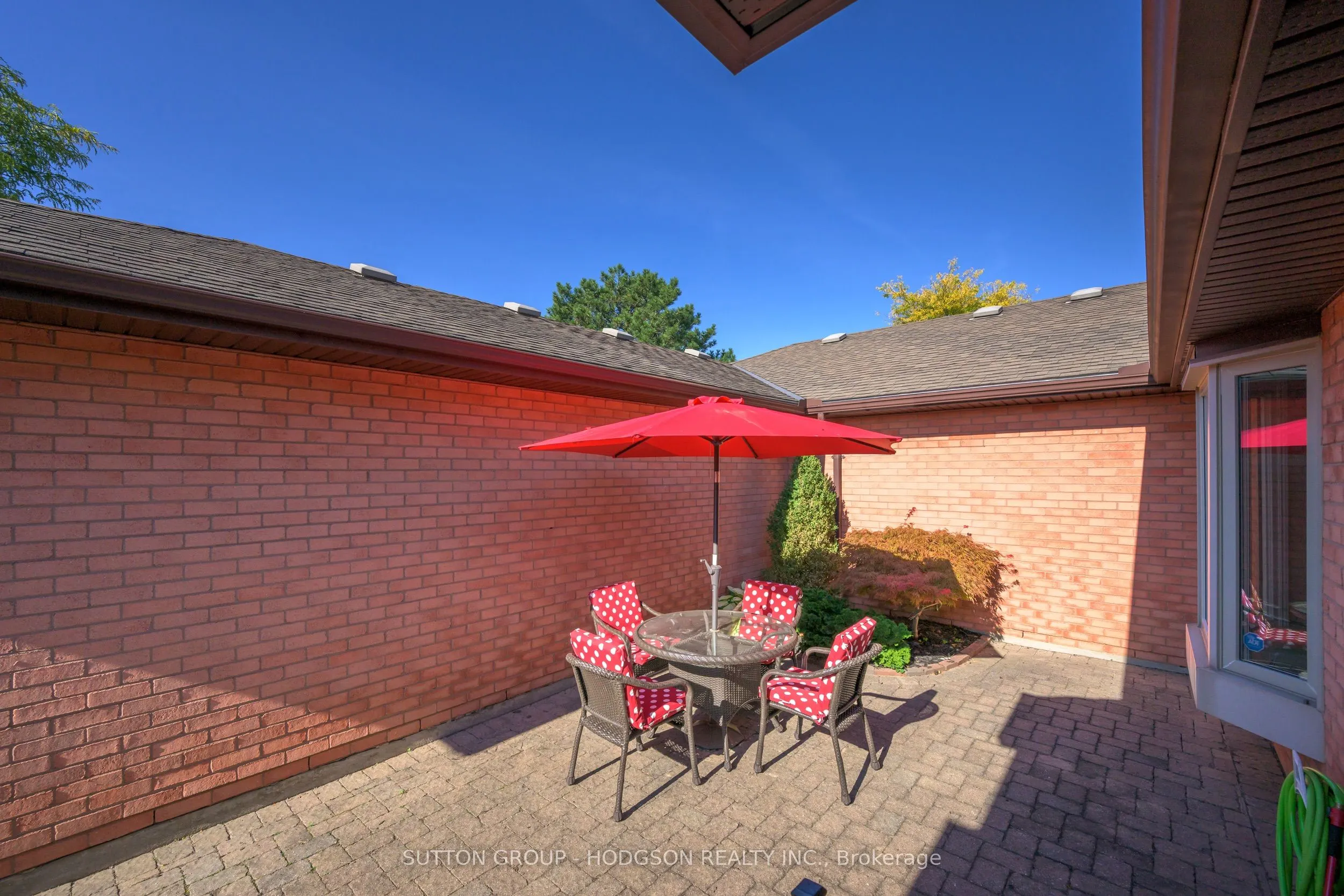 55 Fiddlers Green Road, #40
