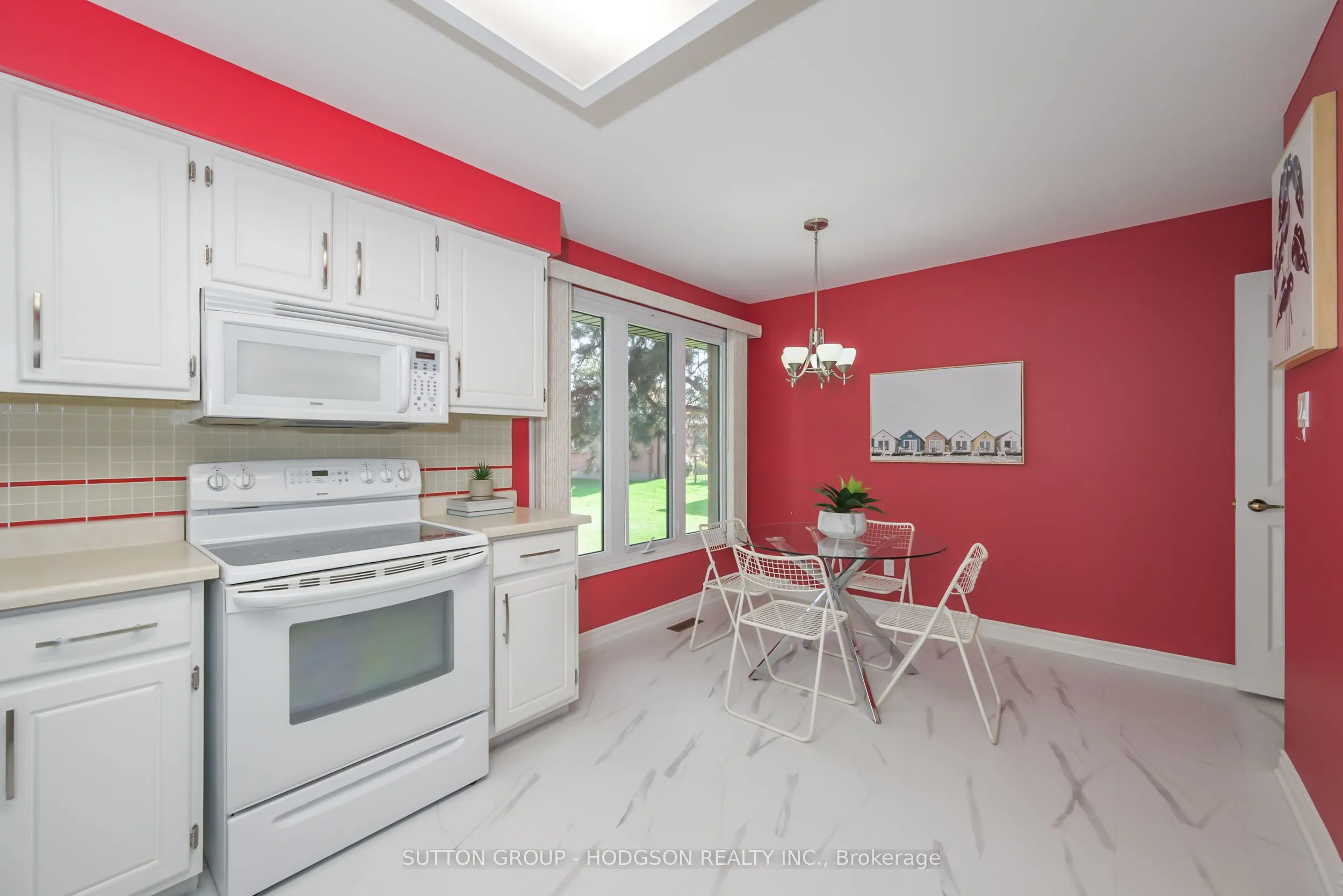 55 Fiddlers Green Road, #40