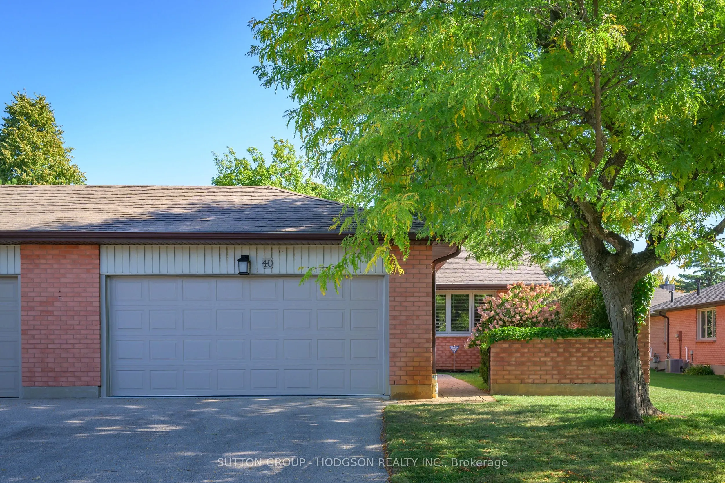 55 Fiddlers Green Road, #40