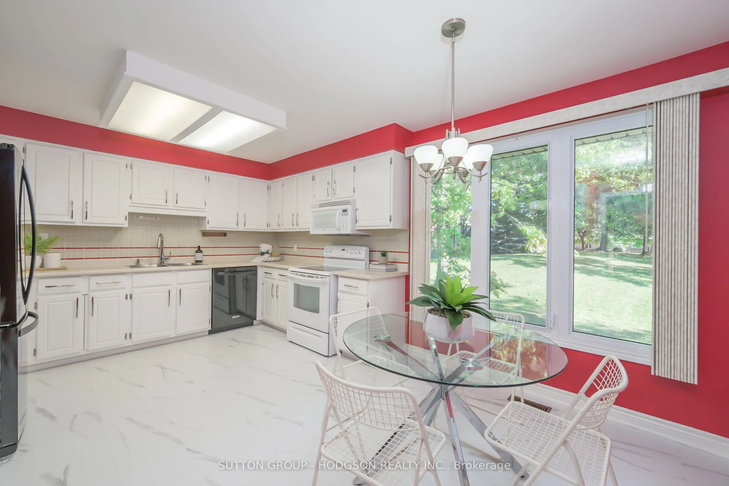 55 Fiddlers Green Road, #40