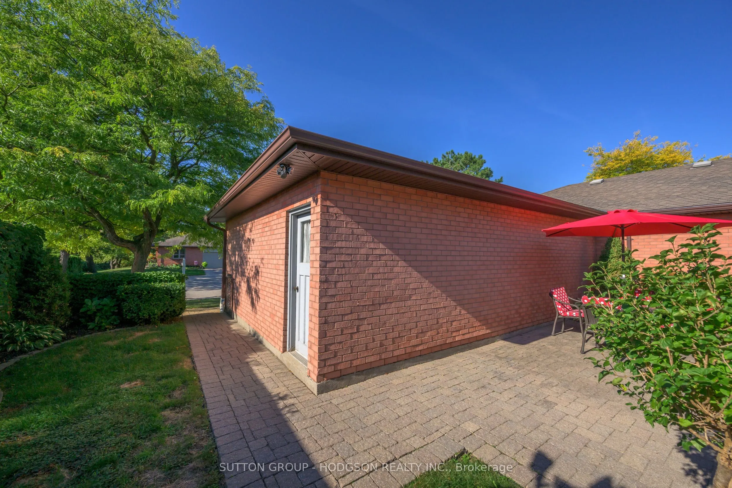 55 Fiddlers Green Road, #40