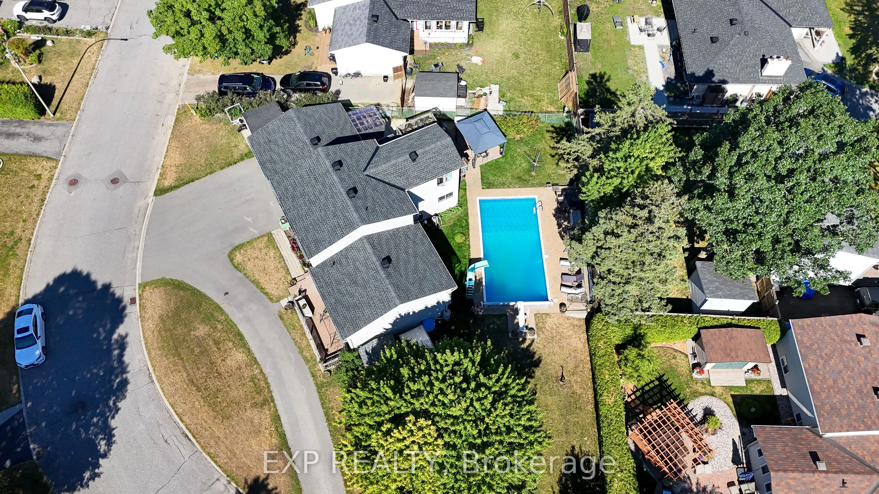36 Keewatin Crescent
