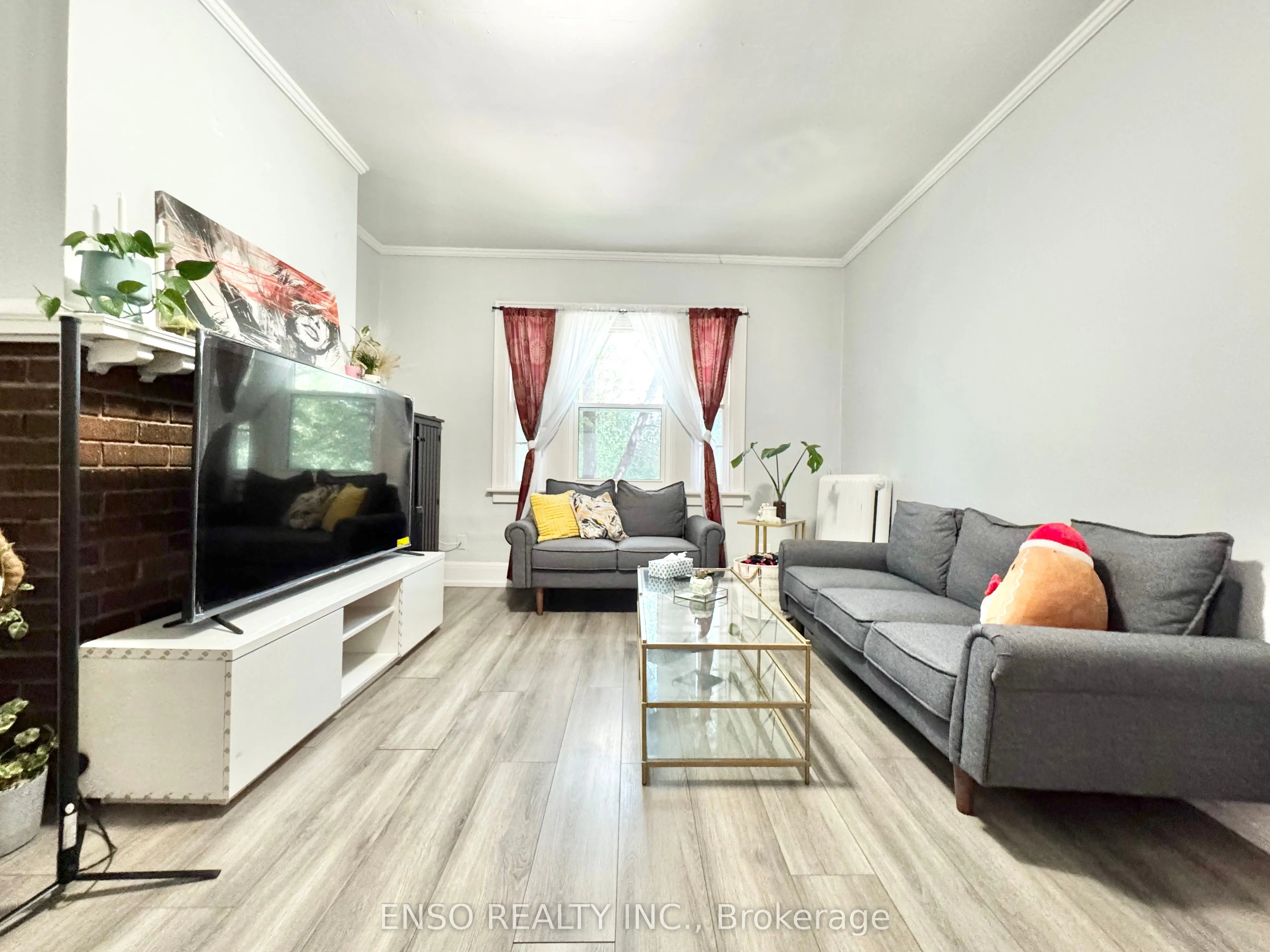 5325 Van Alstyne Place, #7