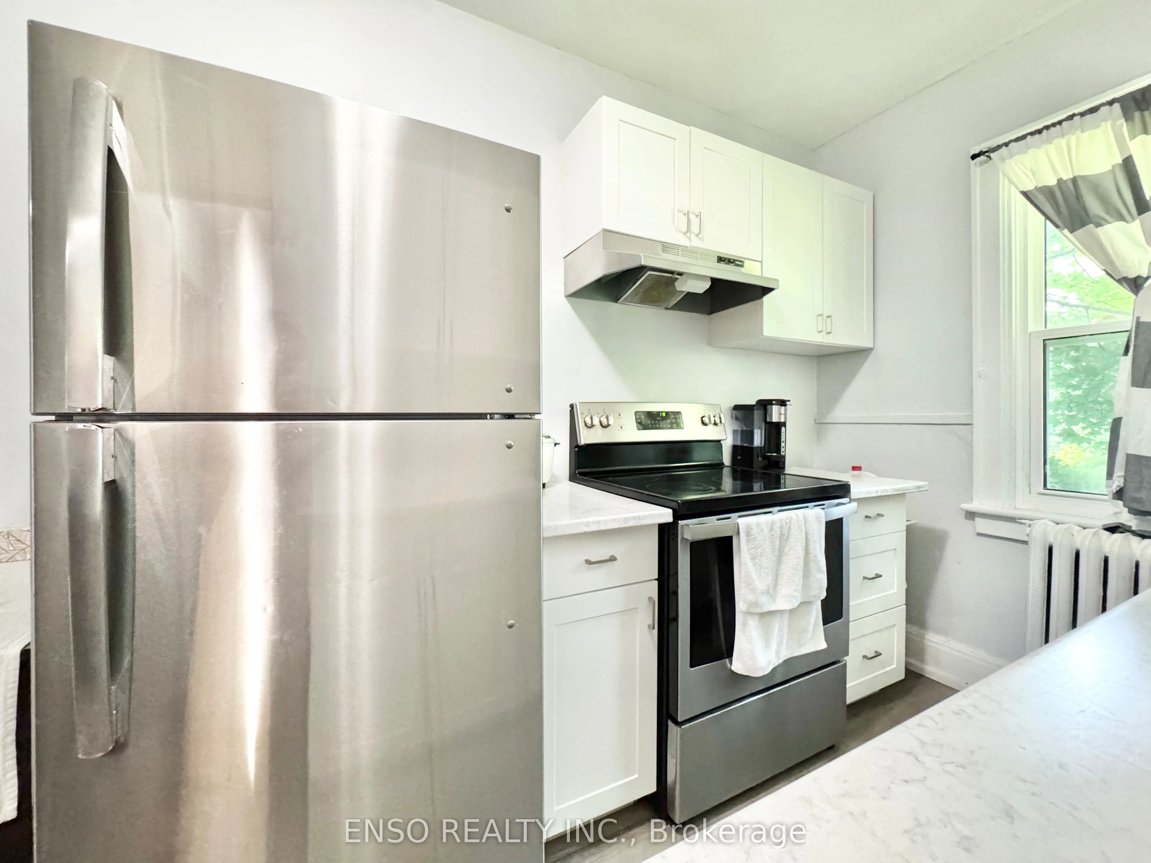 5325 Van Alstyne Place, #7