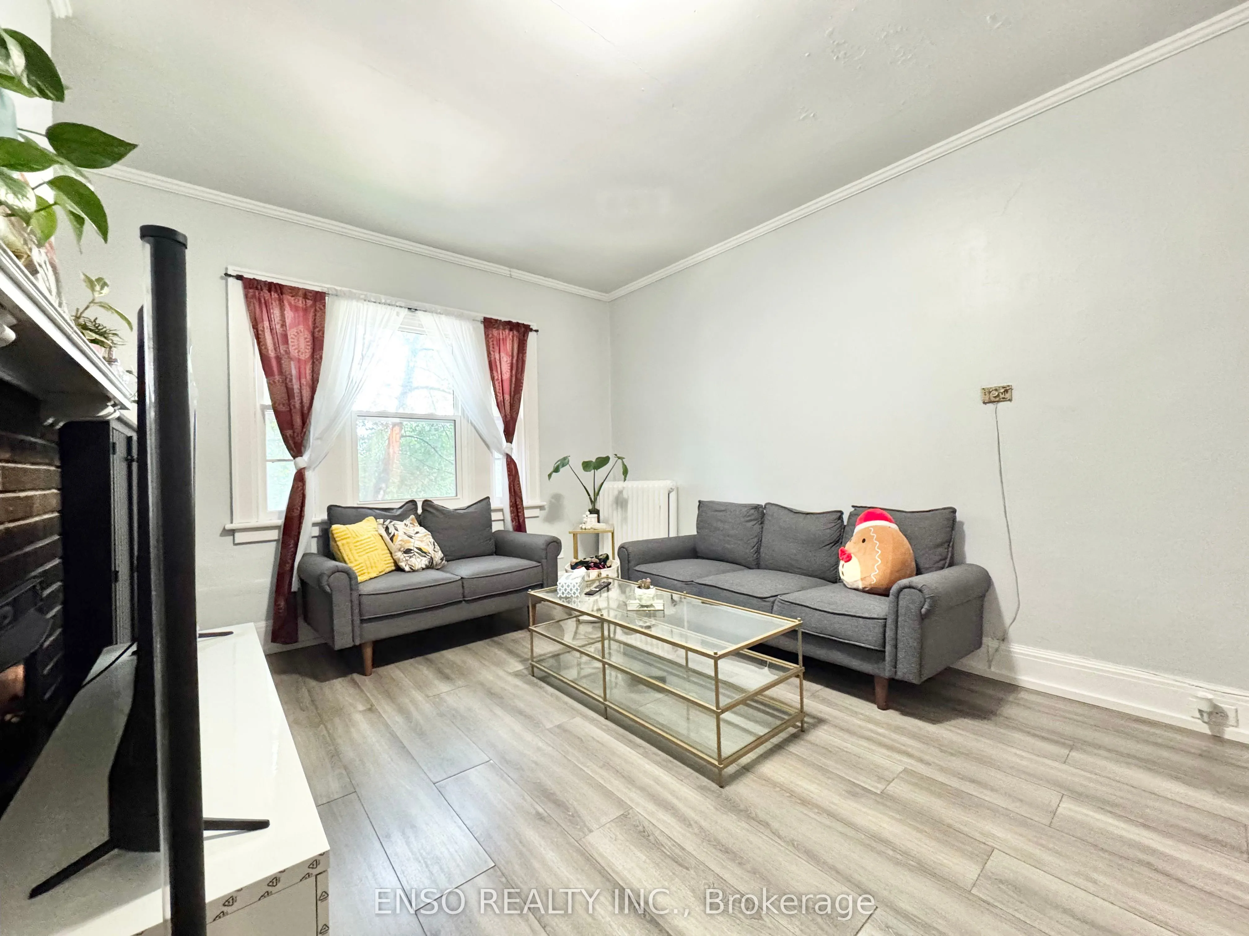 5325 Van Alstyne Place, #7