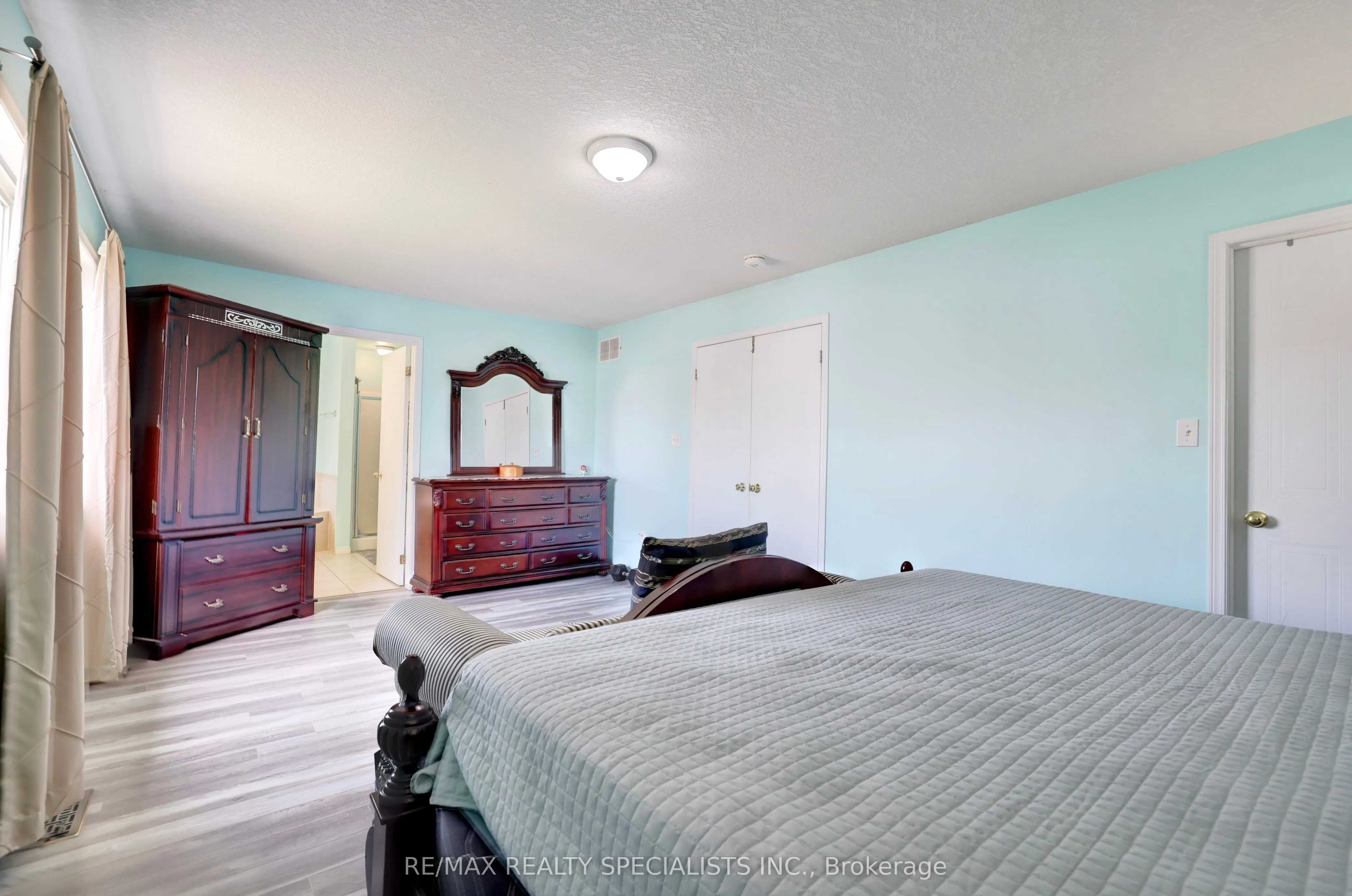 144 Decaro Crescent