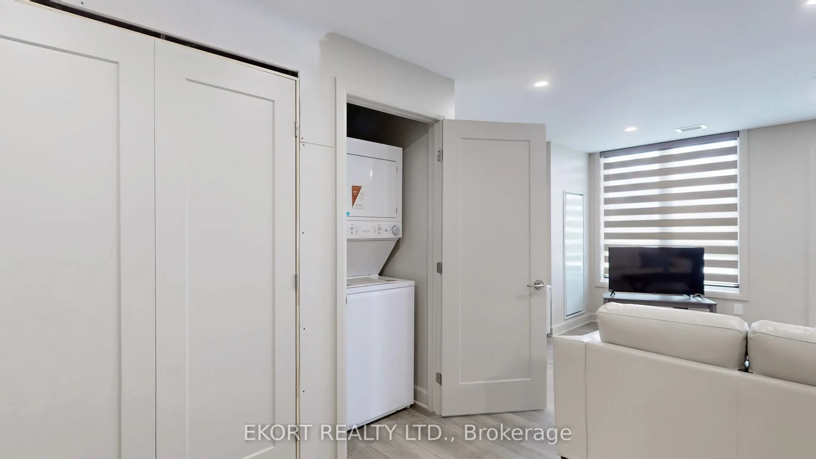 156A Wims Way, #201