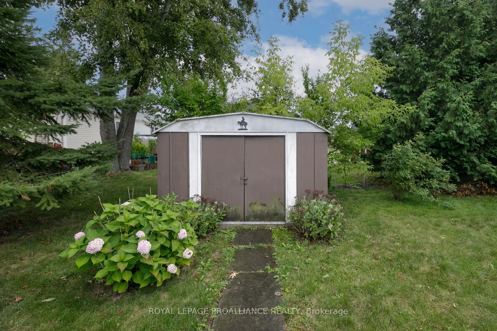 15 Thrush Lane