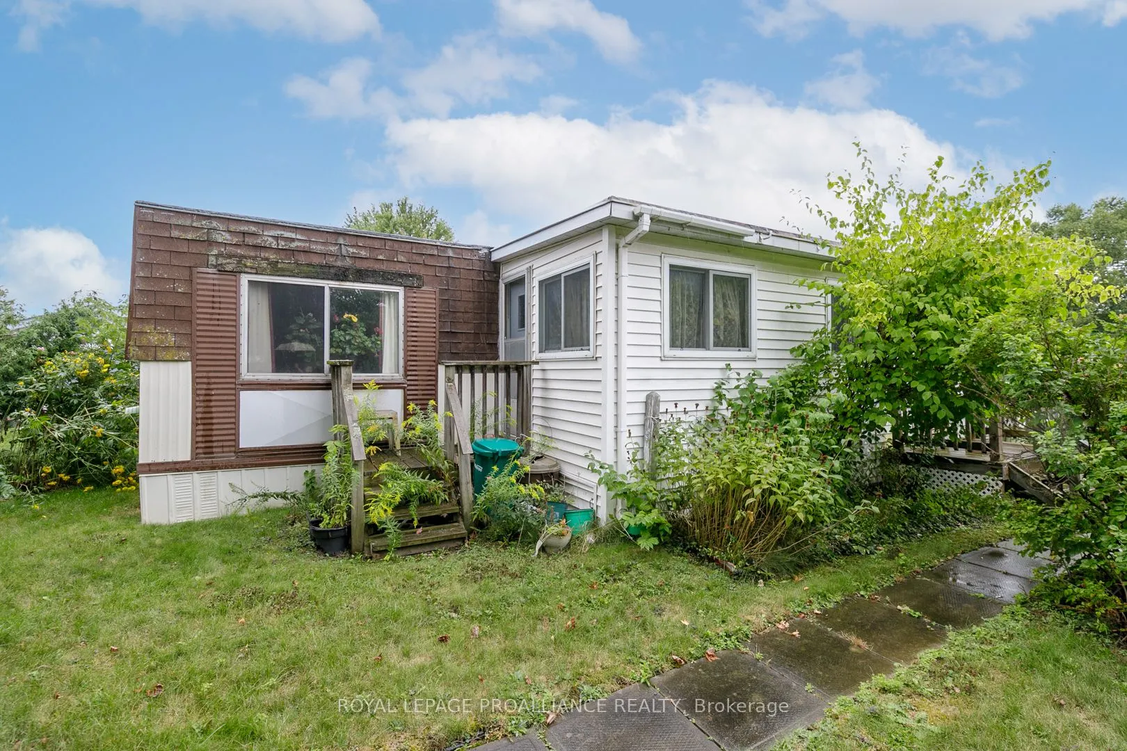 15 Thrush Lane