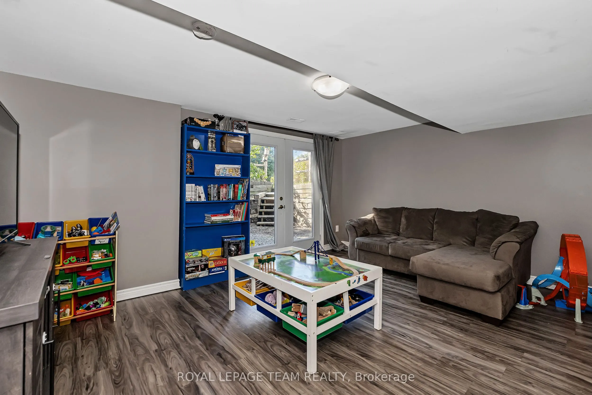 154 Cardinal Crescent