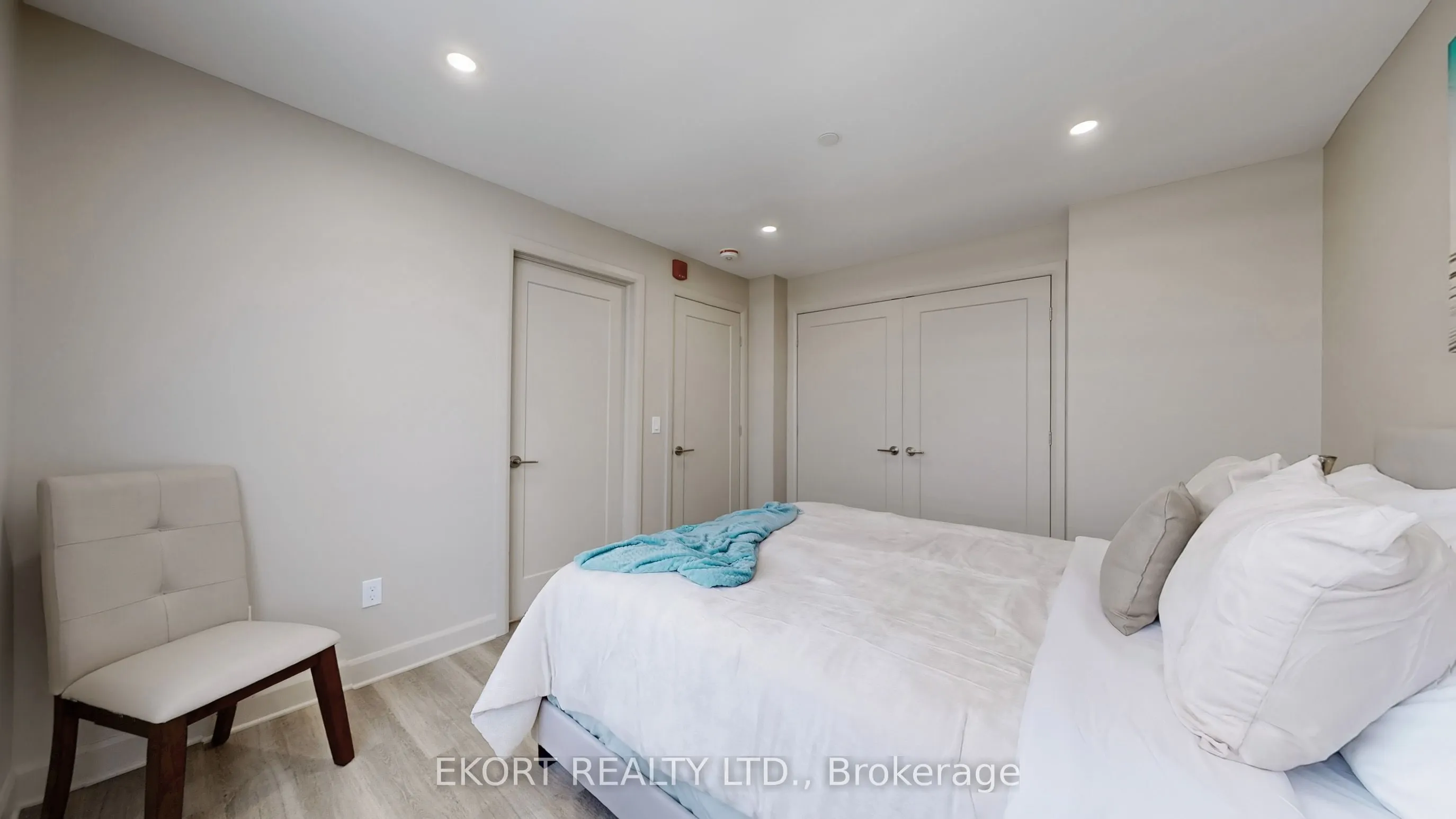 156A Wims Way, #203