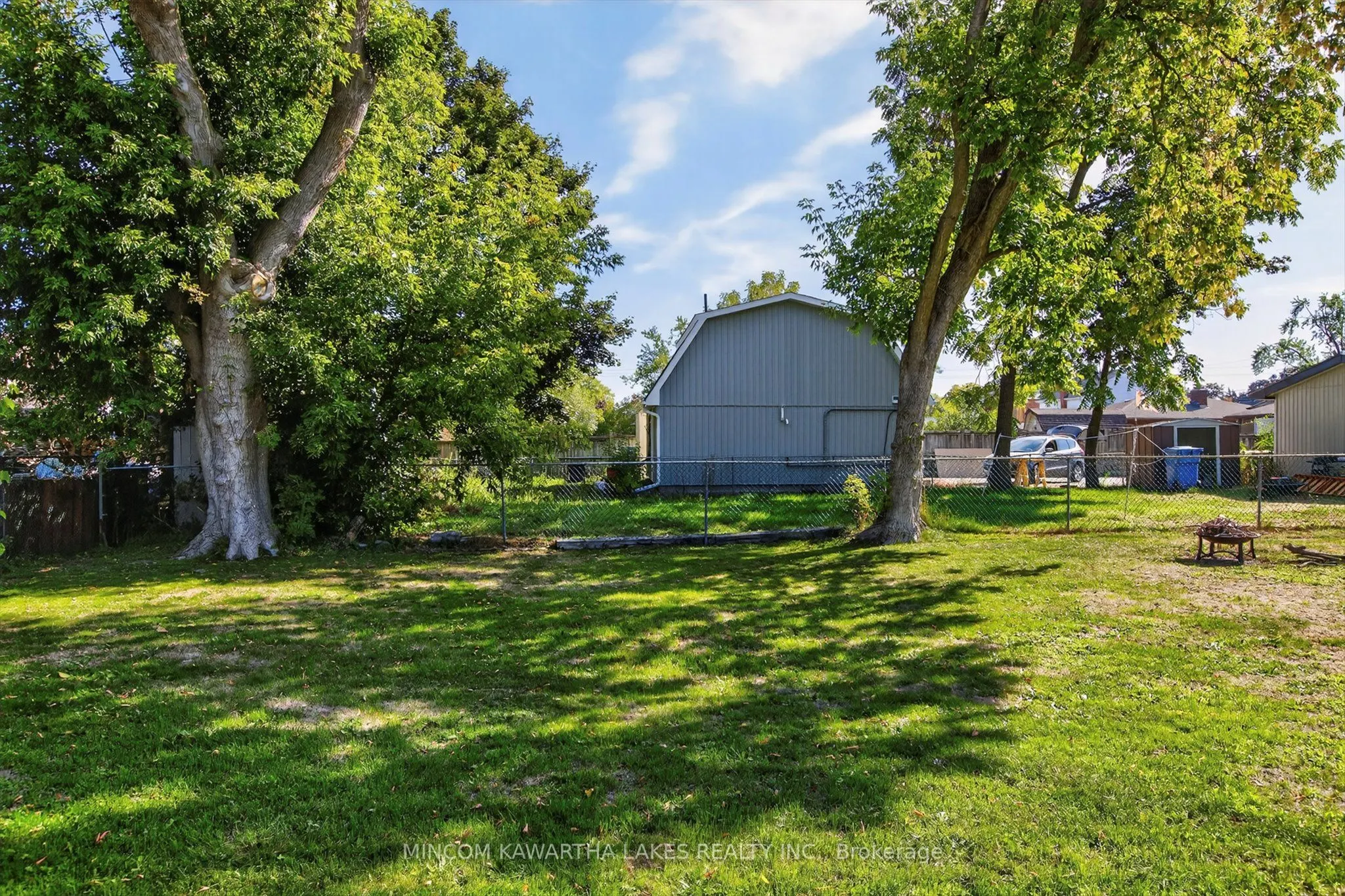644 Lundys Lane