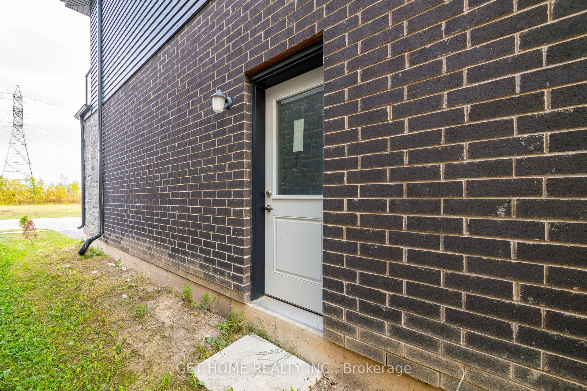 306 Bradley Avenue