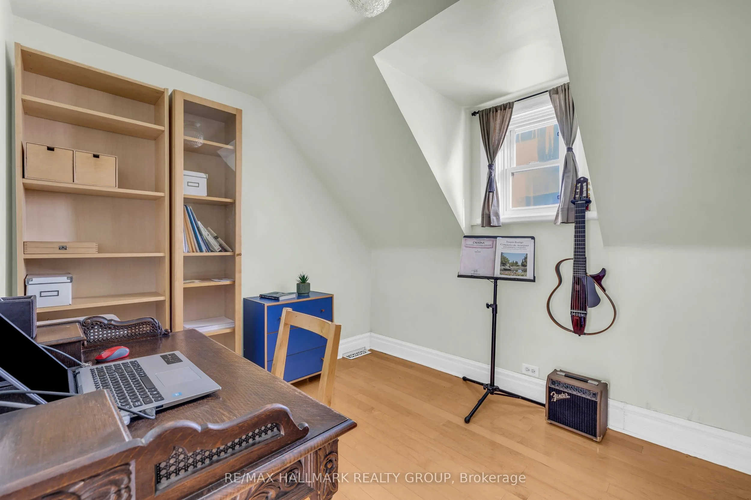 477 BOOTH Street