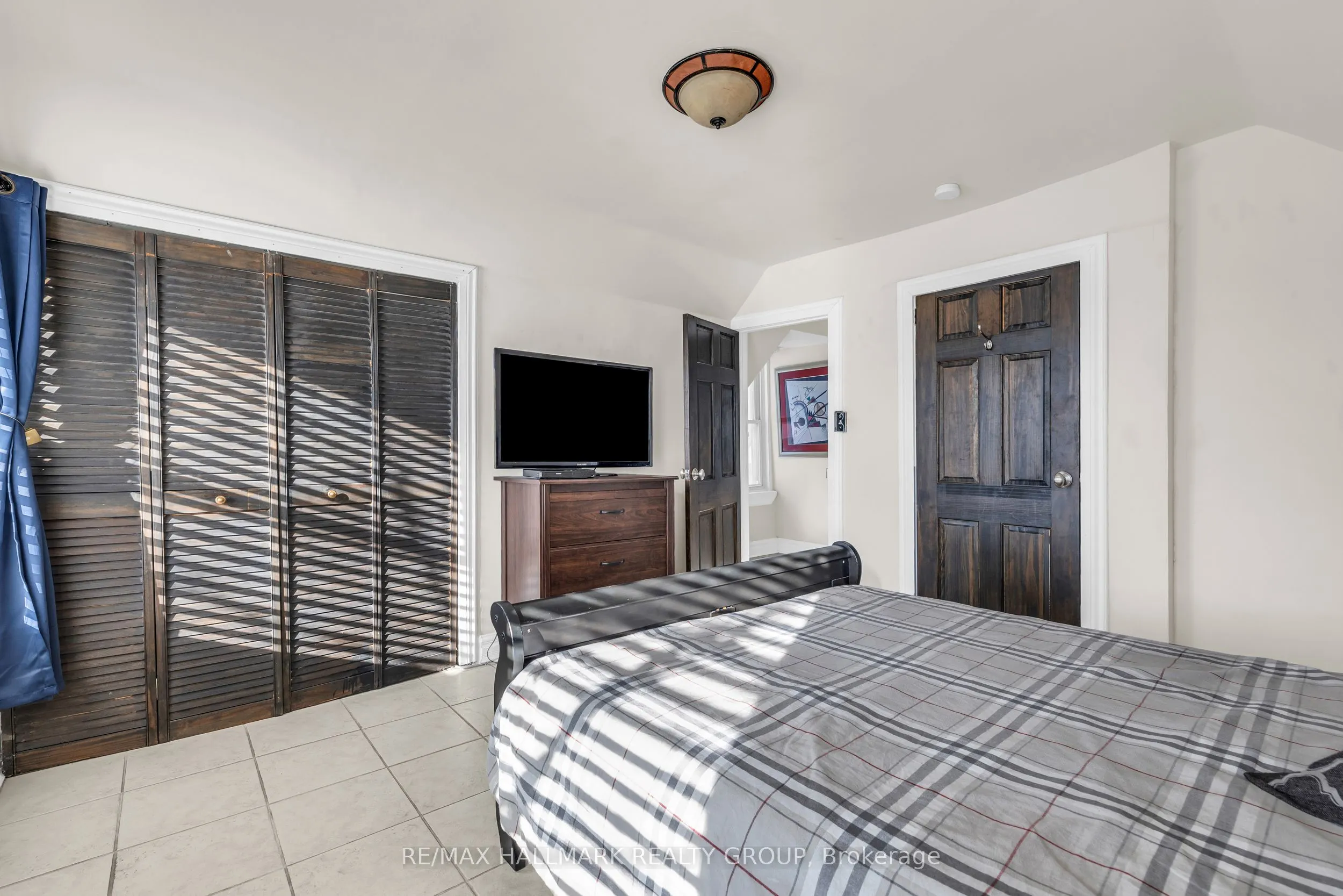 477 BOOTH Street
