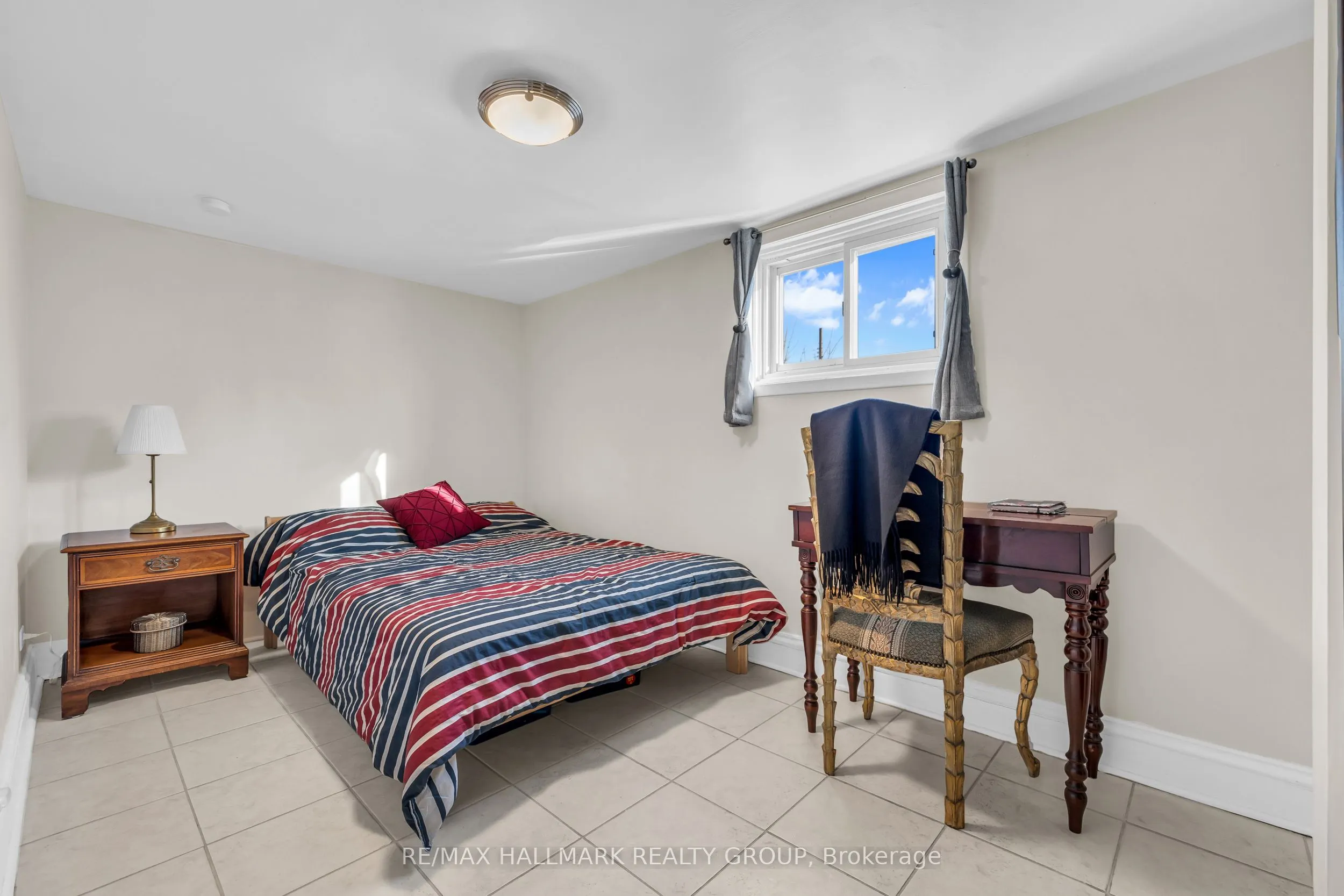 477 BOOTH Street