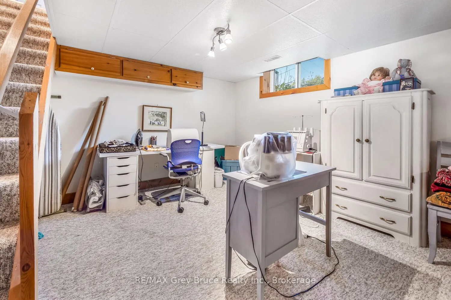 501204 Grey 1 Road