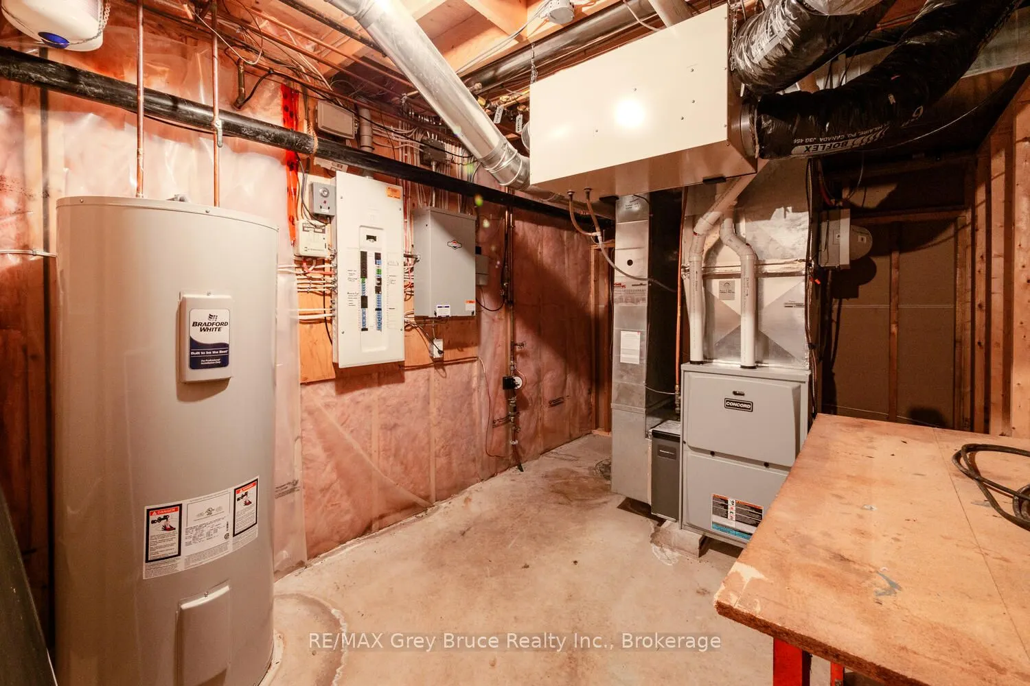 501204 Grey 1 Road