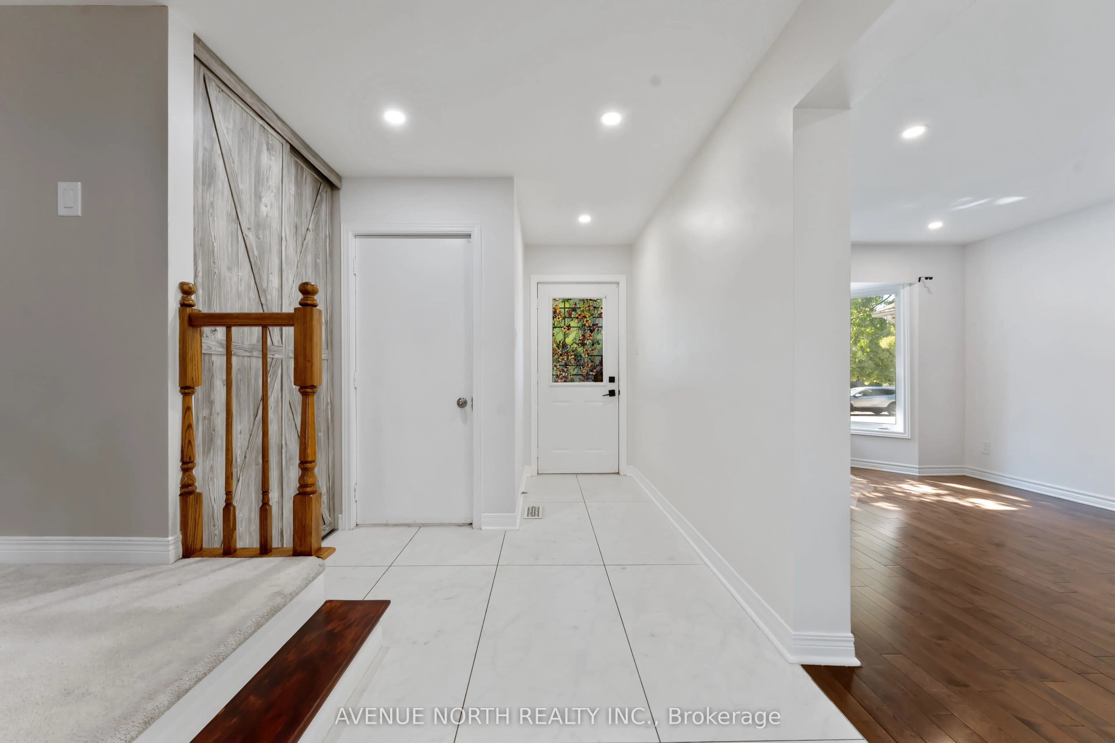 33 SARRAZIN Way
