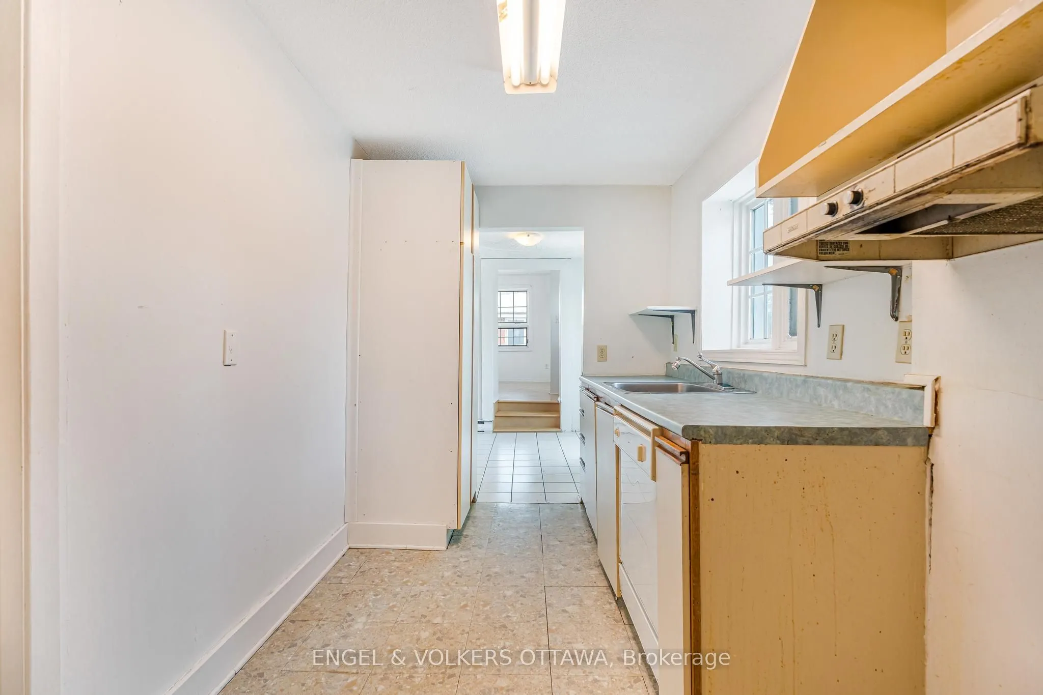467 Edgeworth Avenue
