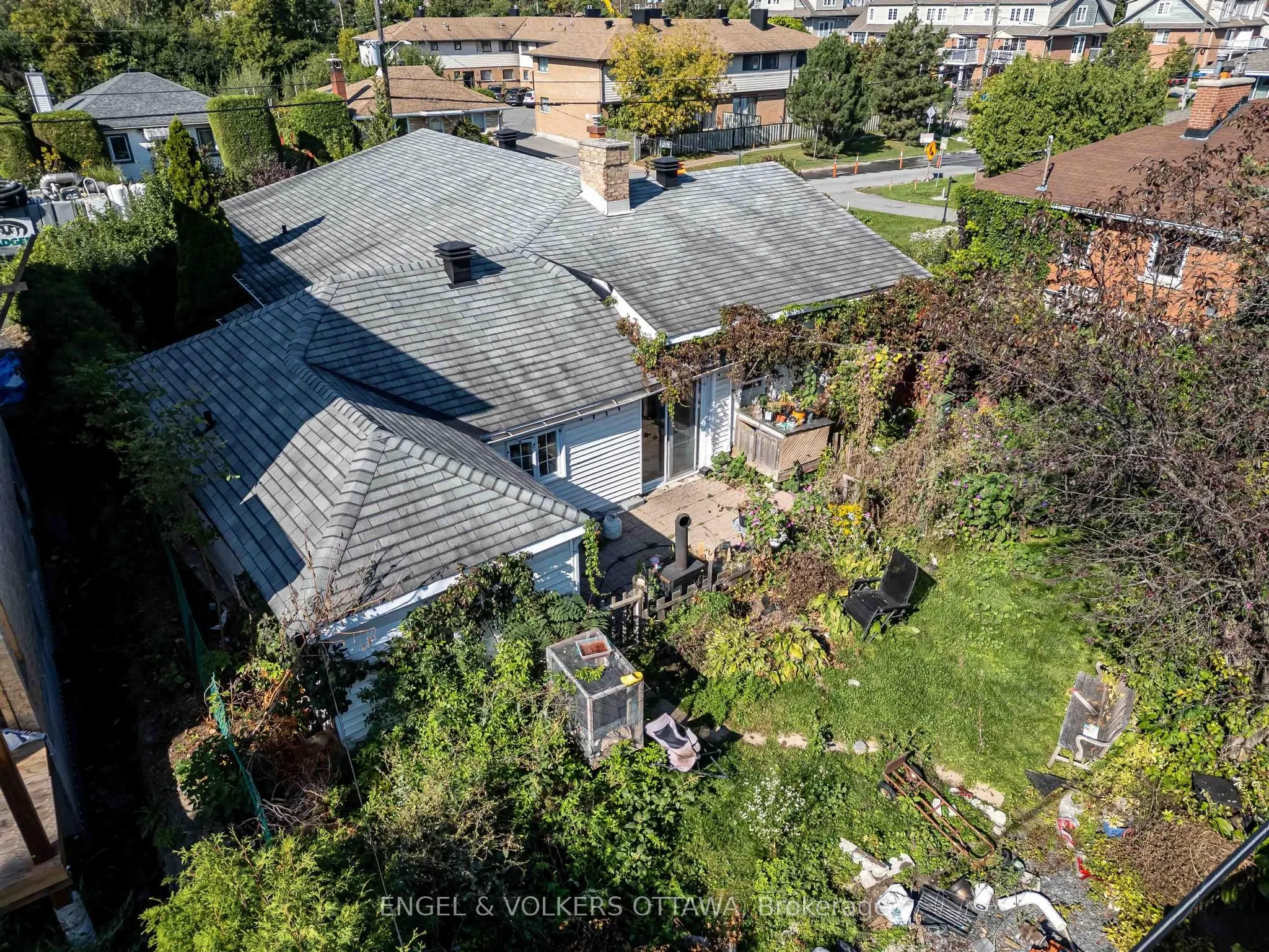 467 Edgeworth Avenue
