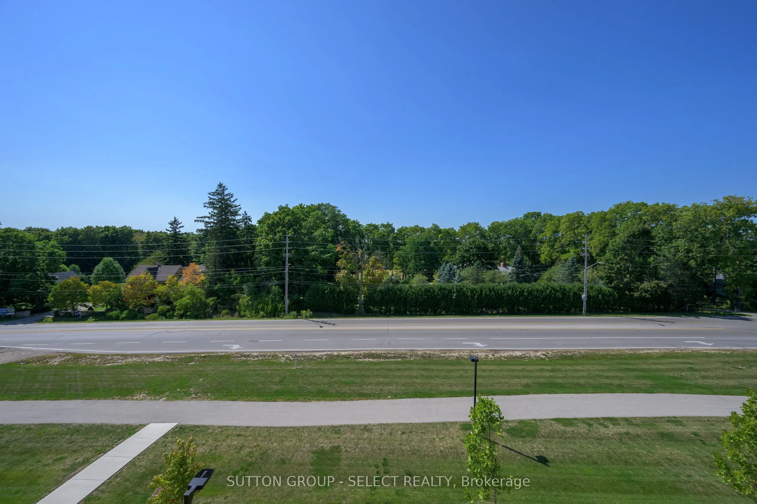 1975 Fountain Grass Drive, #207