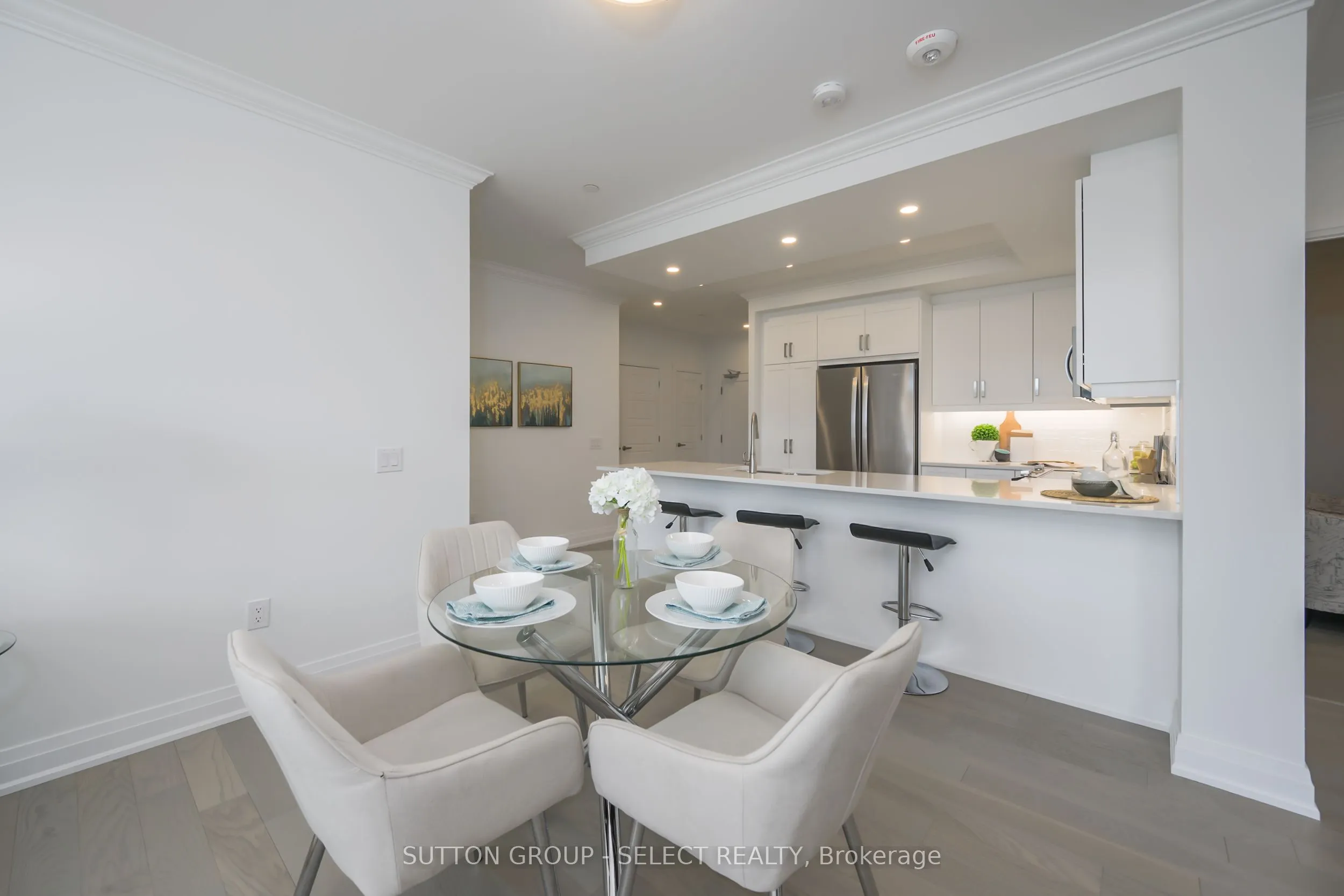 1975 Fountain Grass Drive, #207