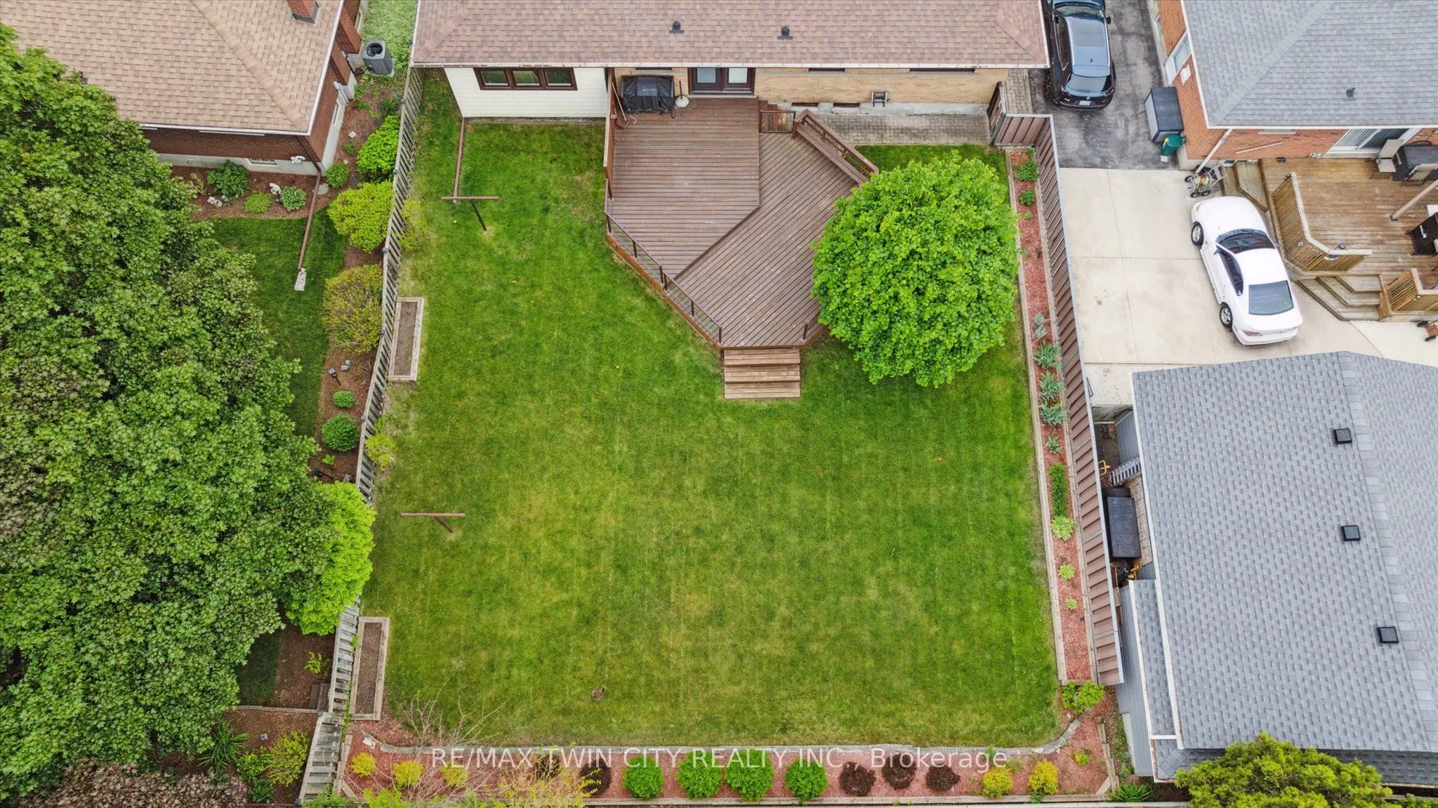 100 BURBANK Road