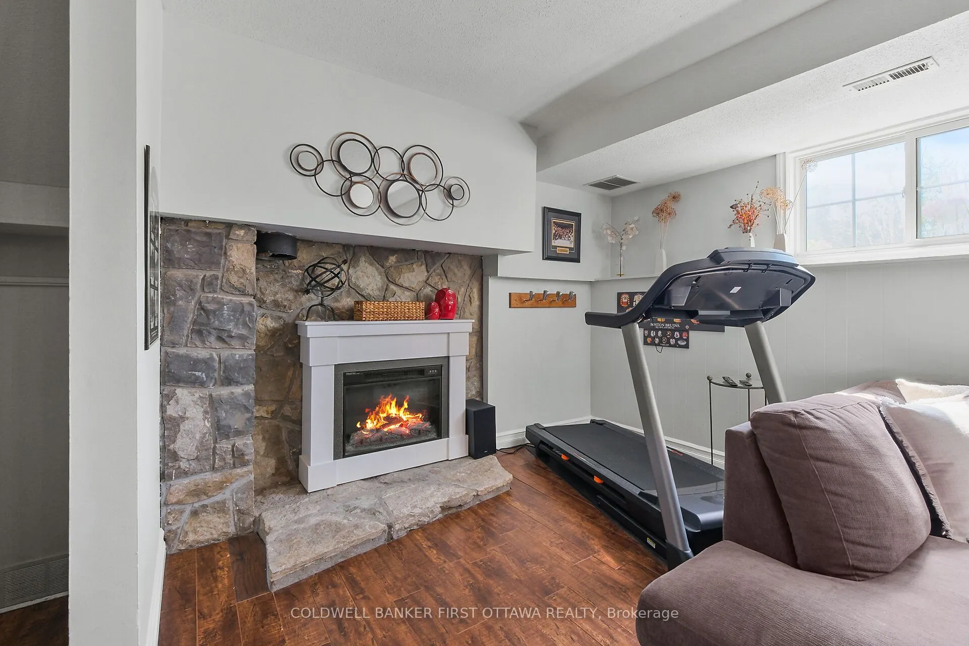 421 Ferrill Crescent