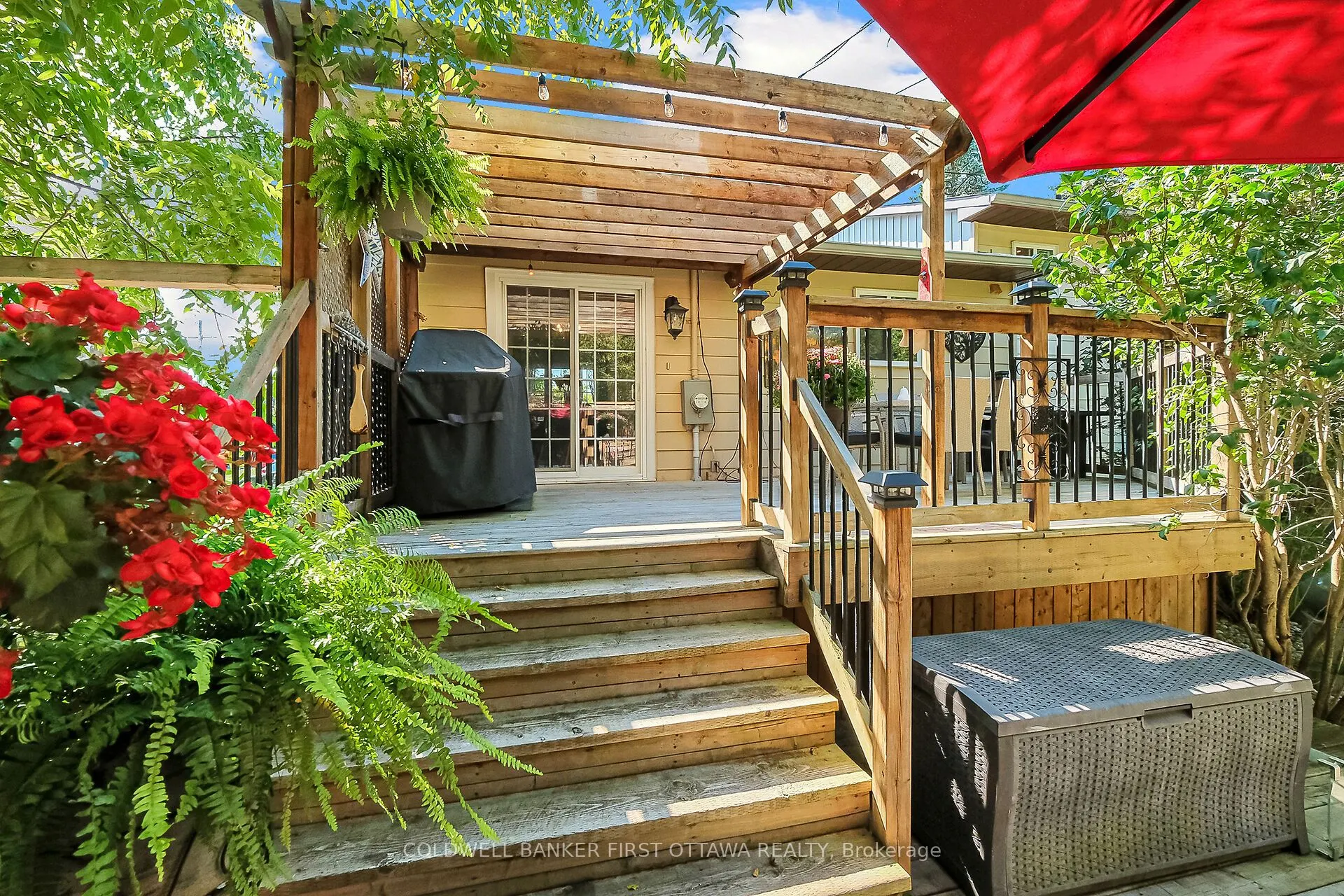 421 Ferrill Crescent