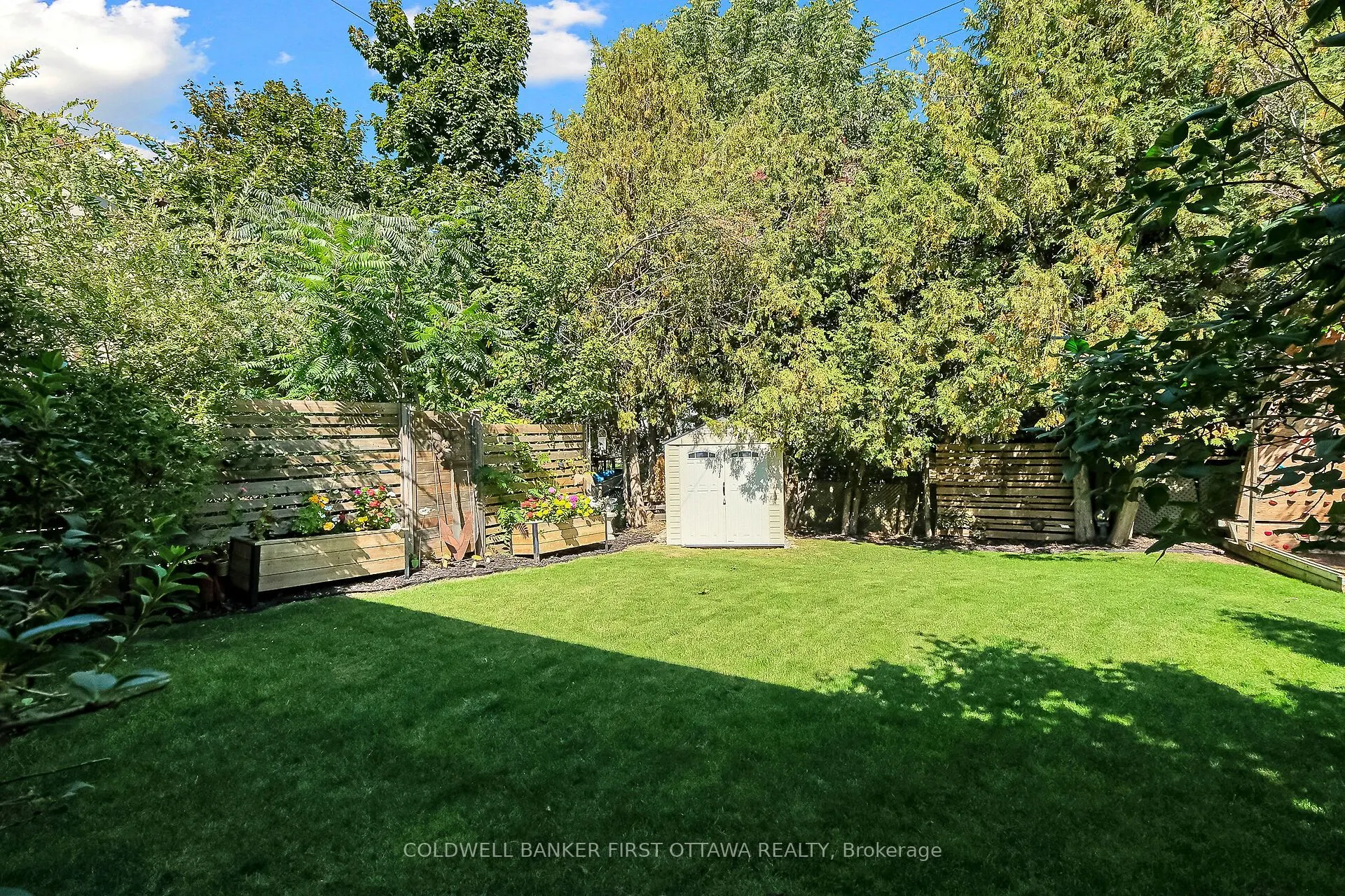 421 Ferrill Crescent