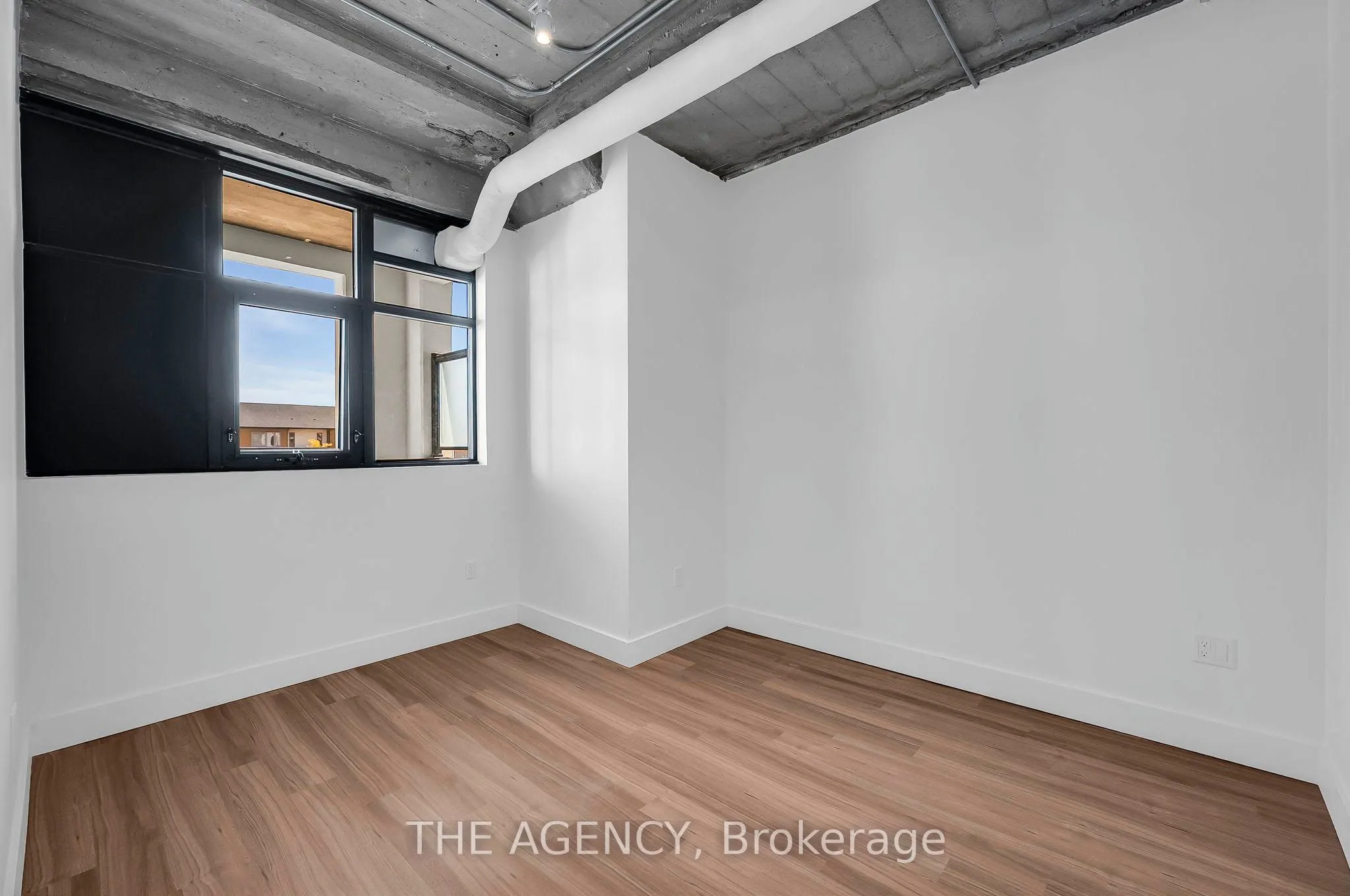 120 HURON Street, #221