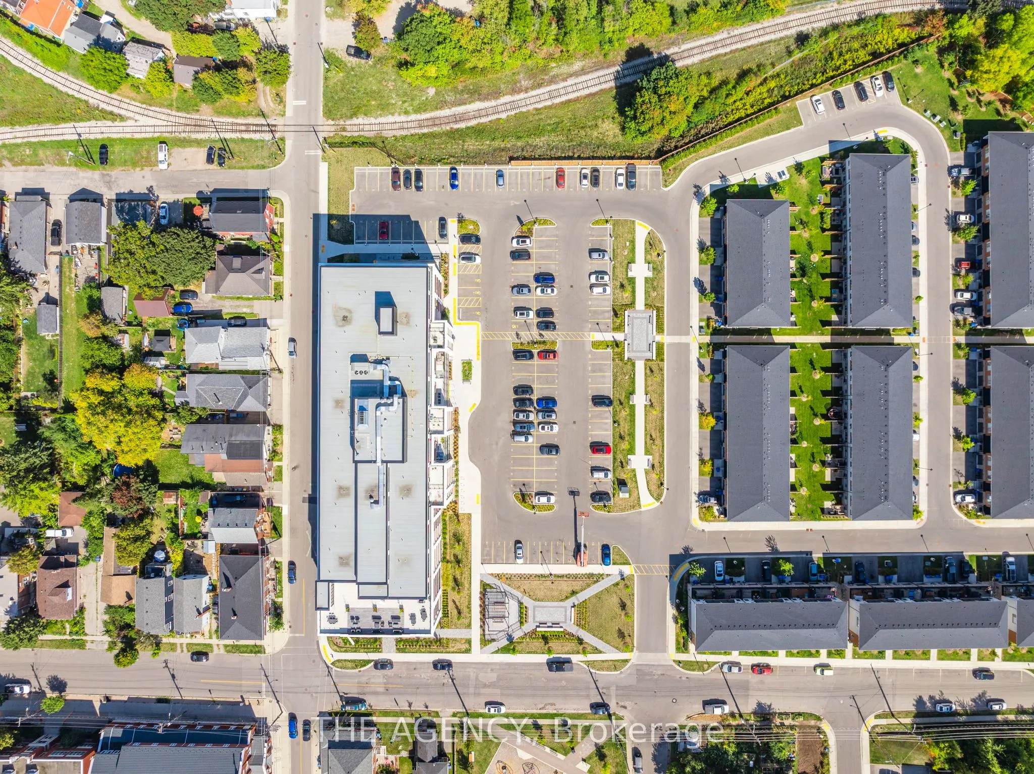 120 HURON Street, #221